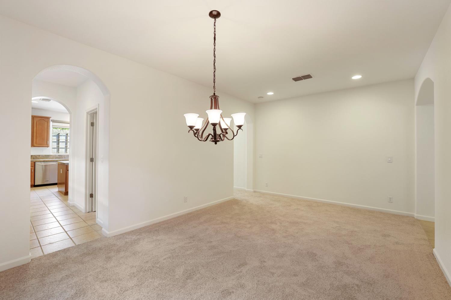 3901 Ruffed Grouse Ln, Modesto, CA 95355