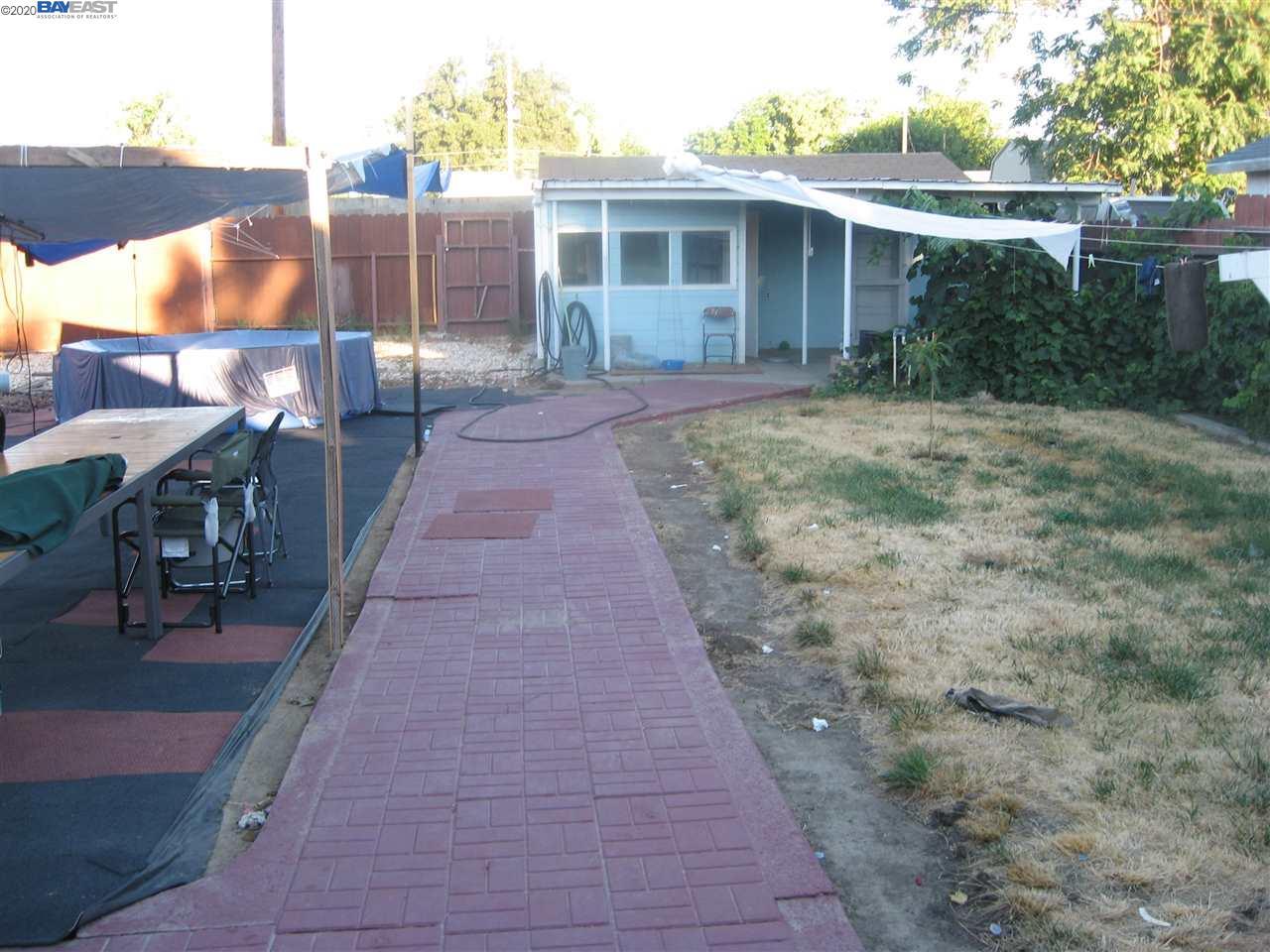 407 Thrasher Ave, Modesto, CA 95354