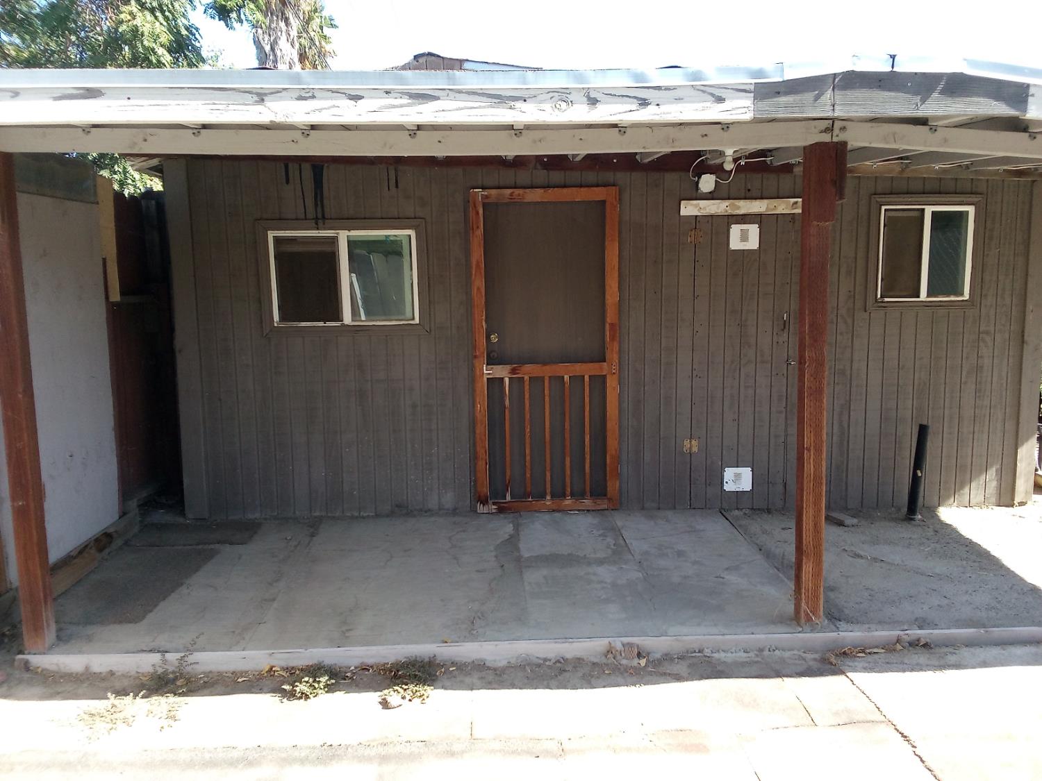 407 Thrasher Ave, Modesto, CA 95354