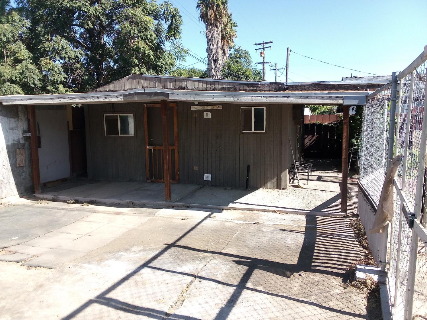 407 Thrasher Ave, Modesto, CA 95354