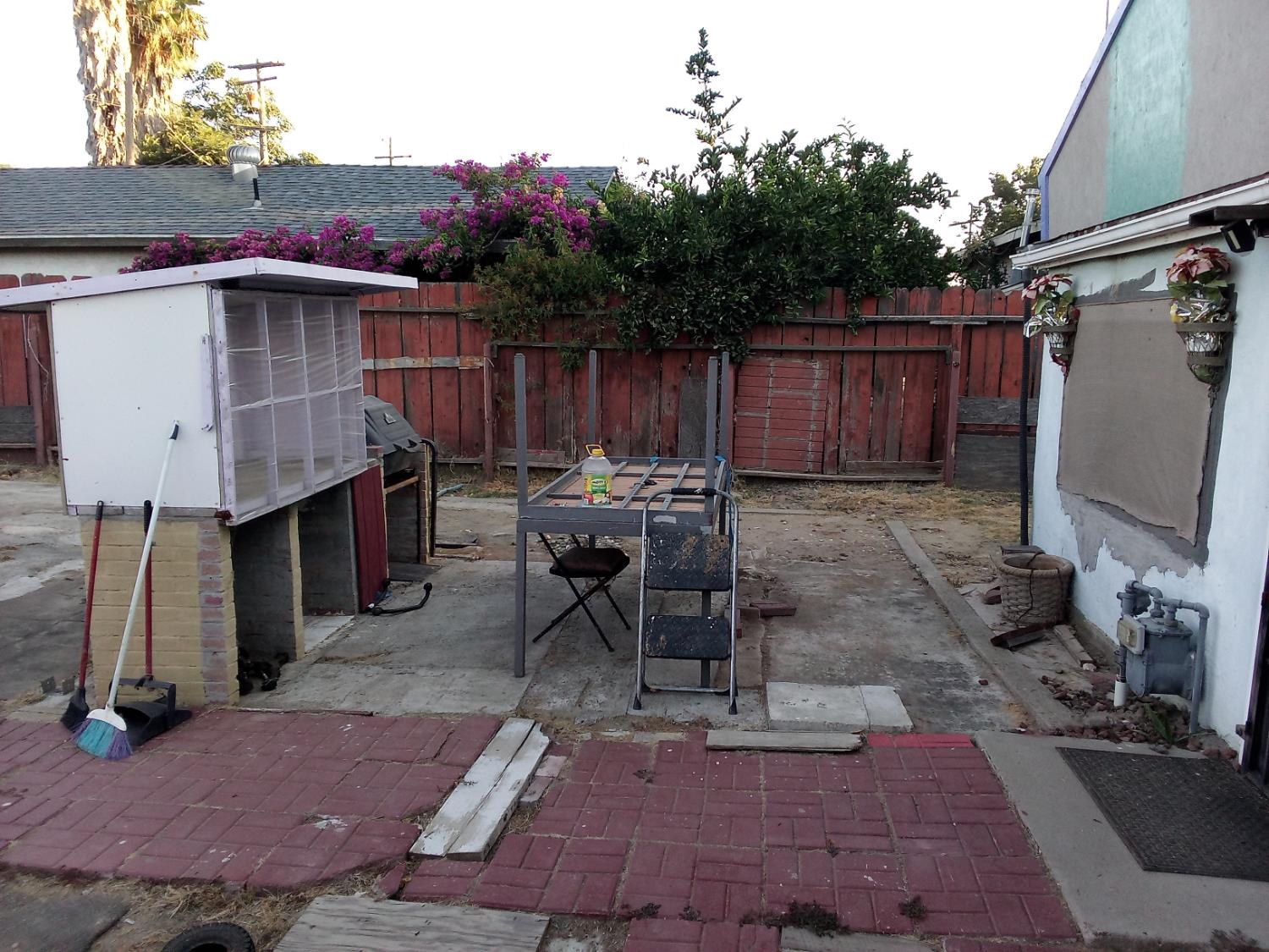 407 Thrasher Ave, Modesto, CA 95354