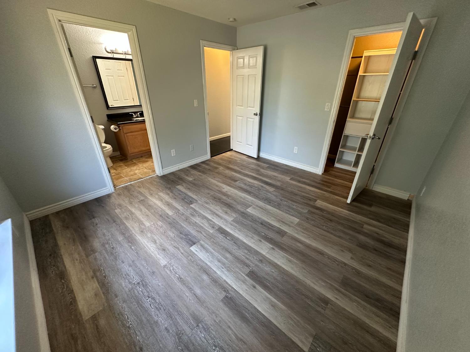 3925 Dale Rd #G, Modesto, CA 95356