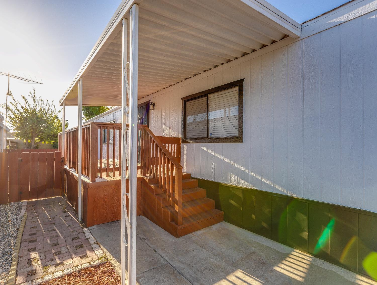 1459 Standiford #80, Modesto, CA 95350