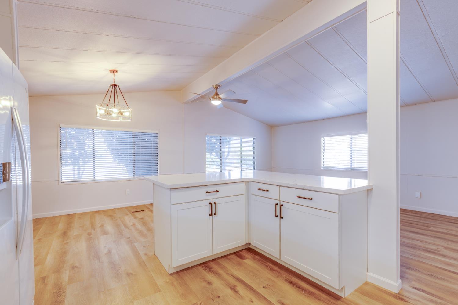 1459 Standiford #80, Modesto, CA 95350