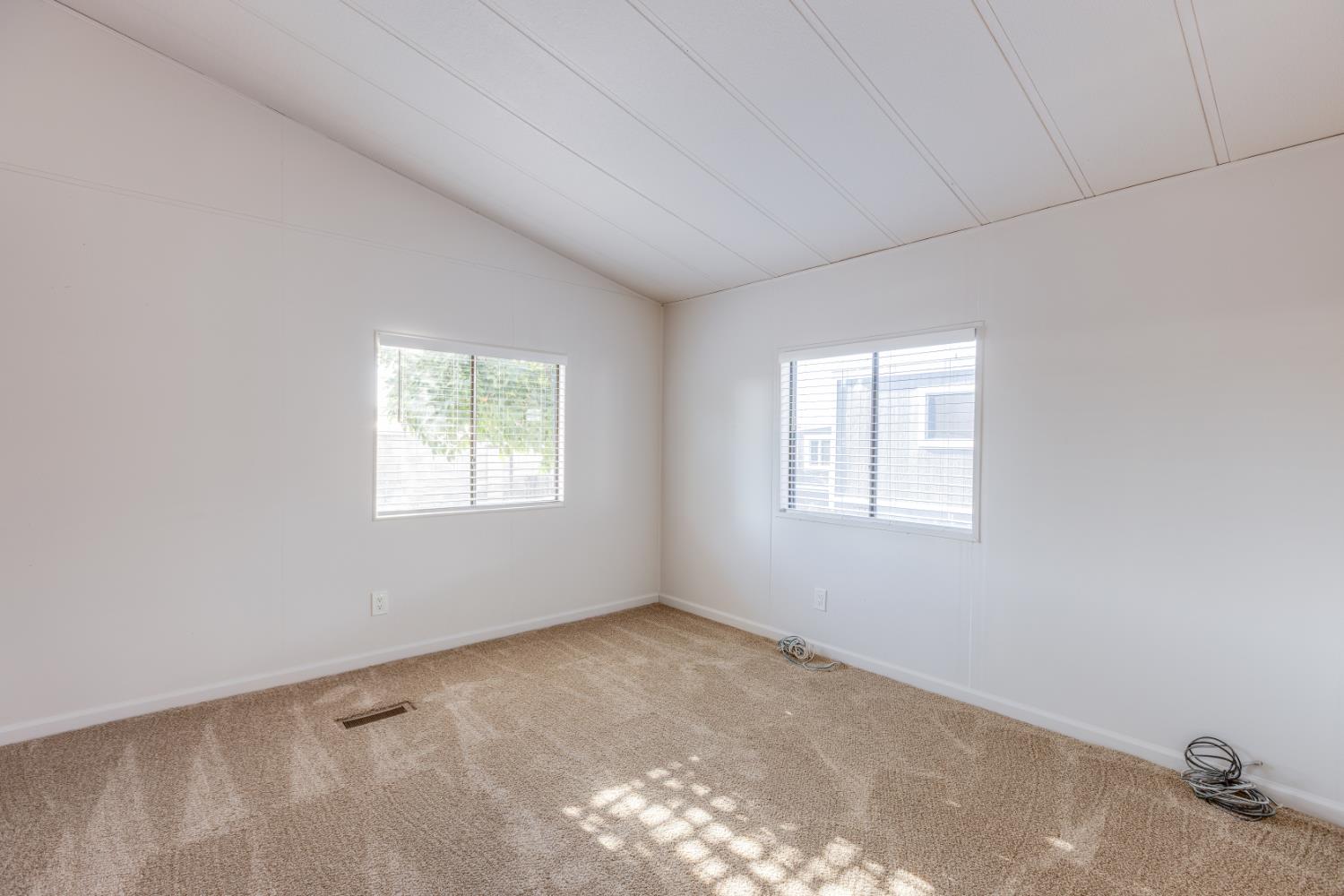 1459 Standiford #80, Modesto, CA 95350