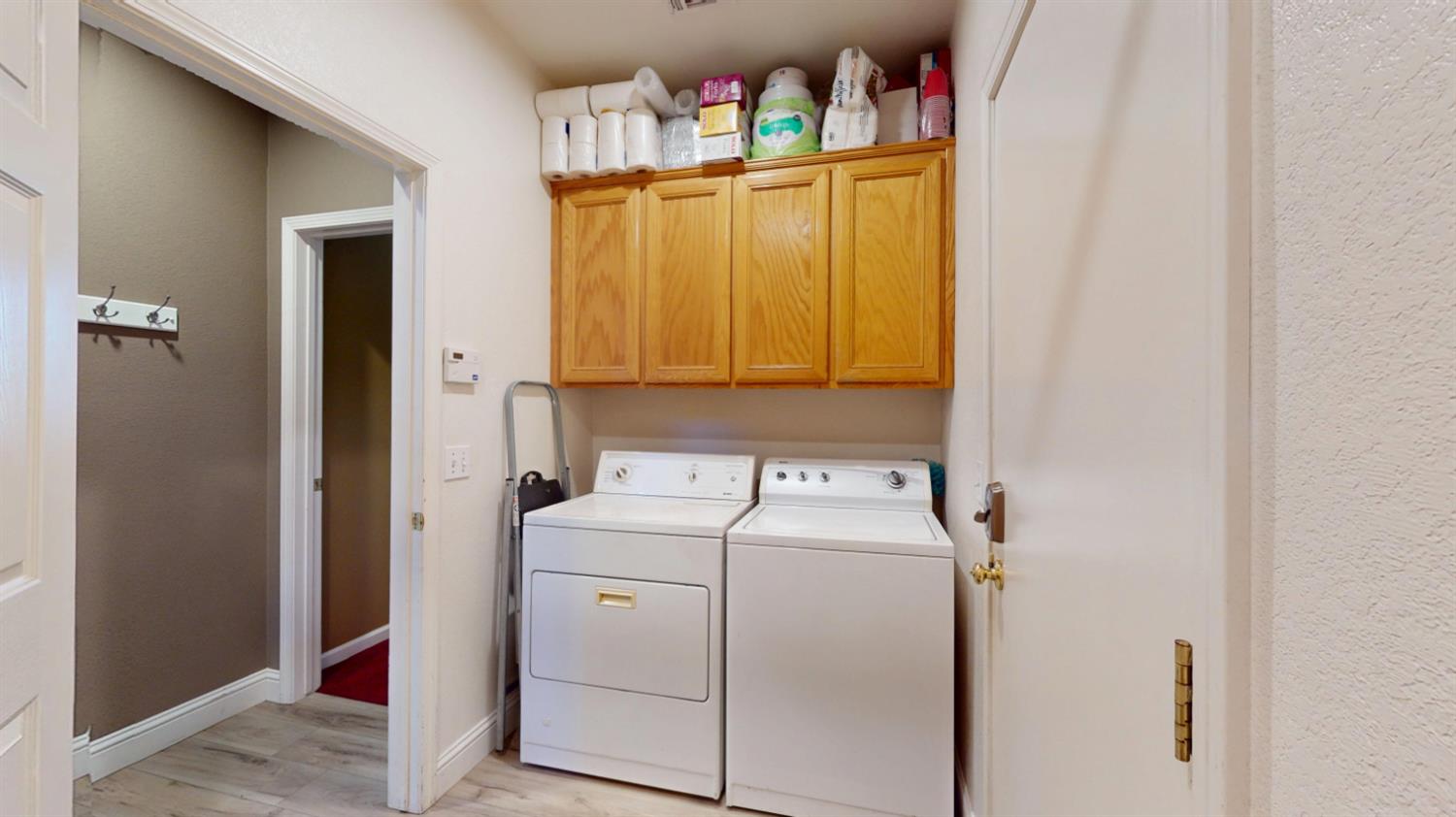 1559 Sierra Creek Dr, Manteca, CA 95336