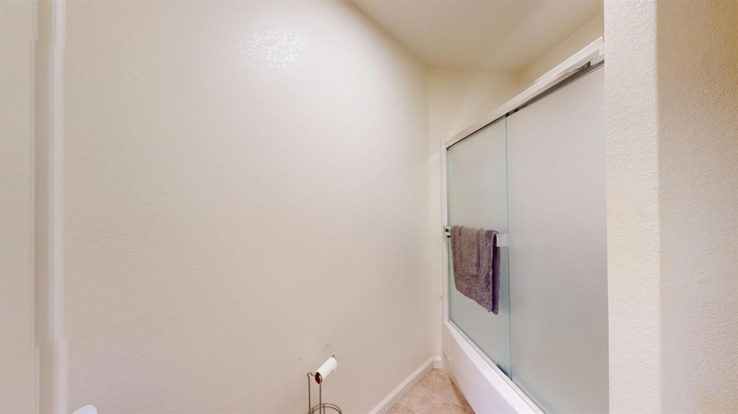 1559 Sierra Creek Dr, Manteca, CA 95336