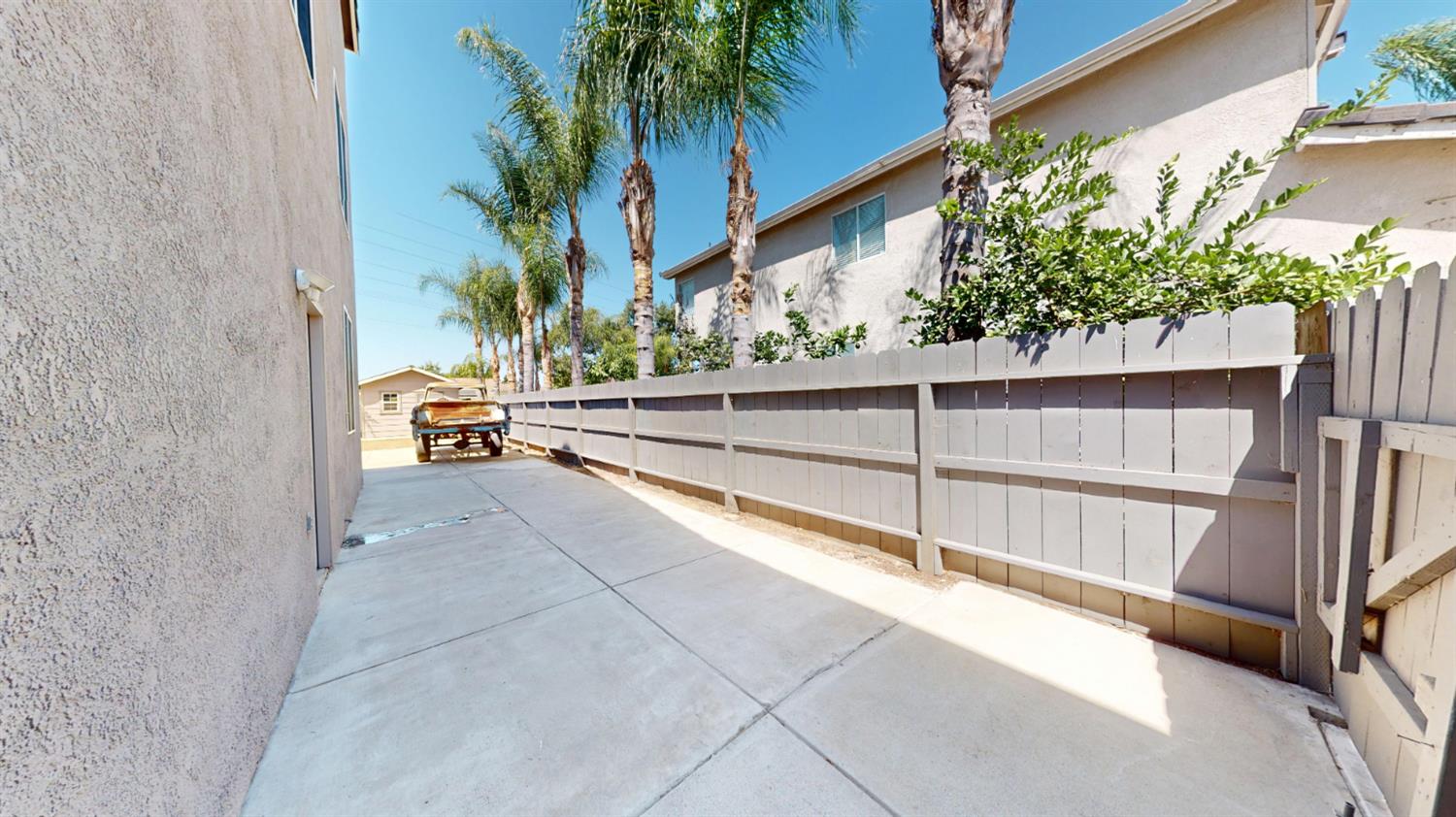 1559 Sierra Creek Dr, Manteca, CA 95336
