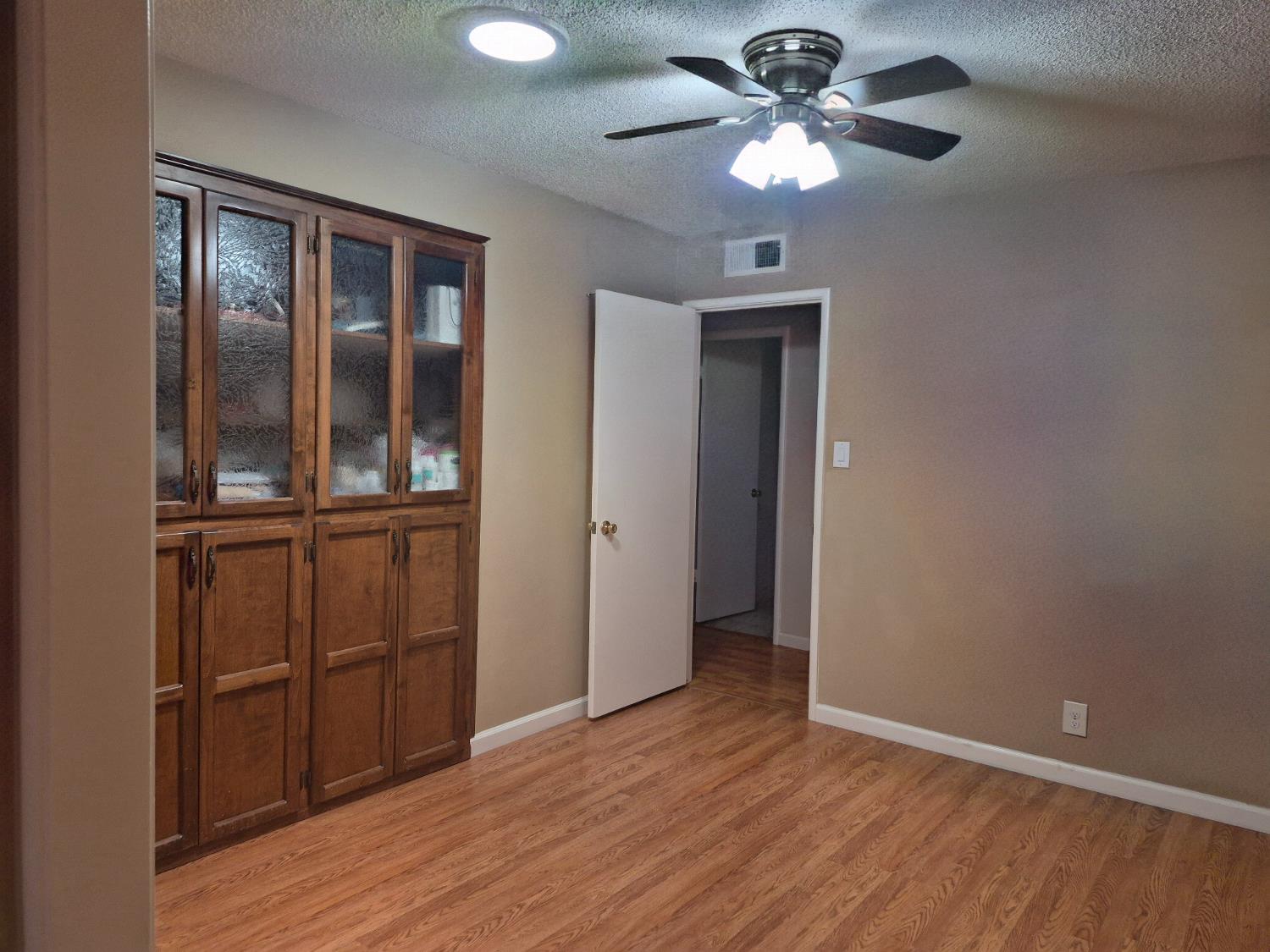 2617 Agnes Way, Merced, CA 95340