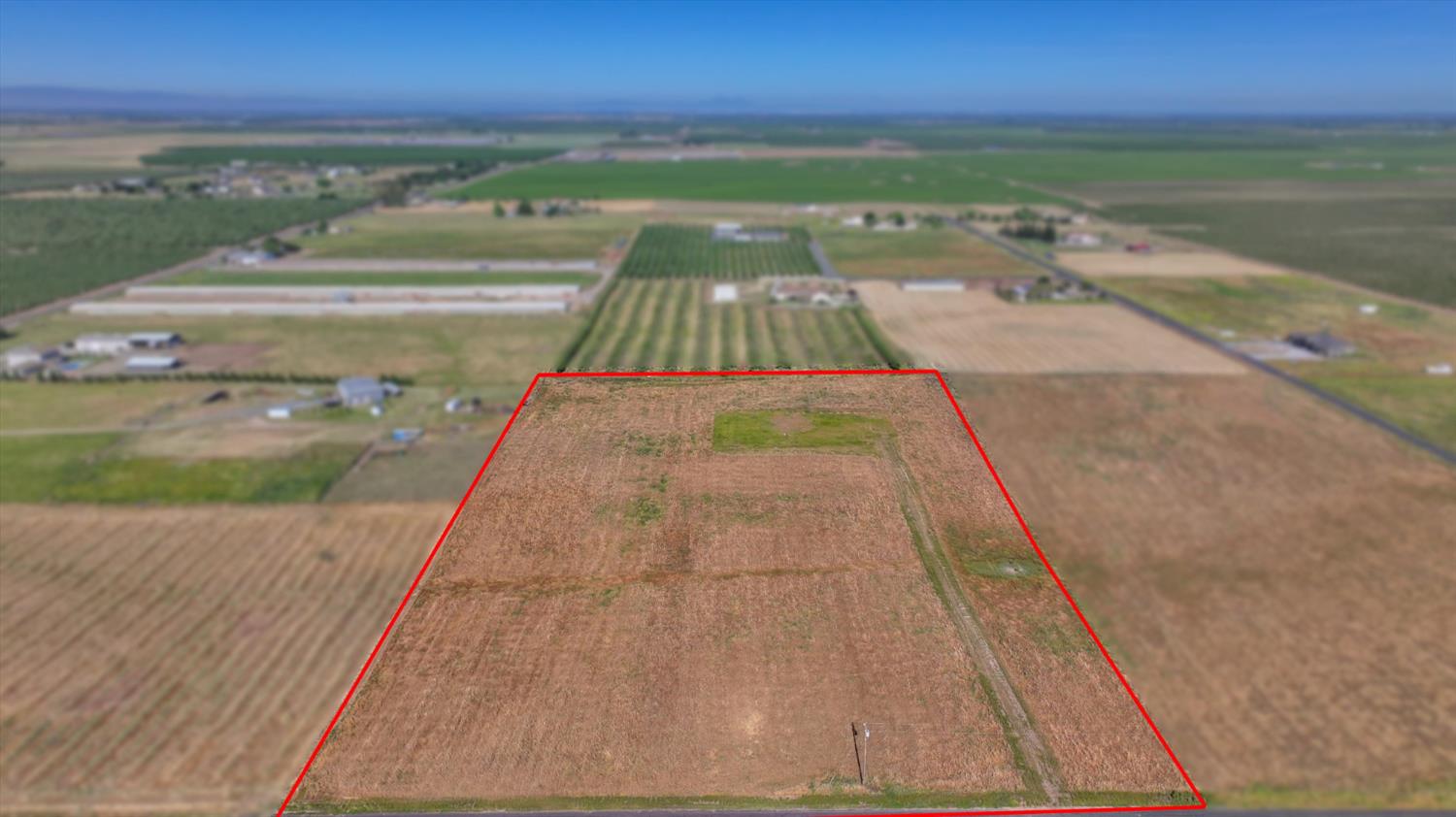 8665 La Castella, Escalon, CA 95320
