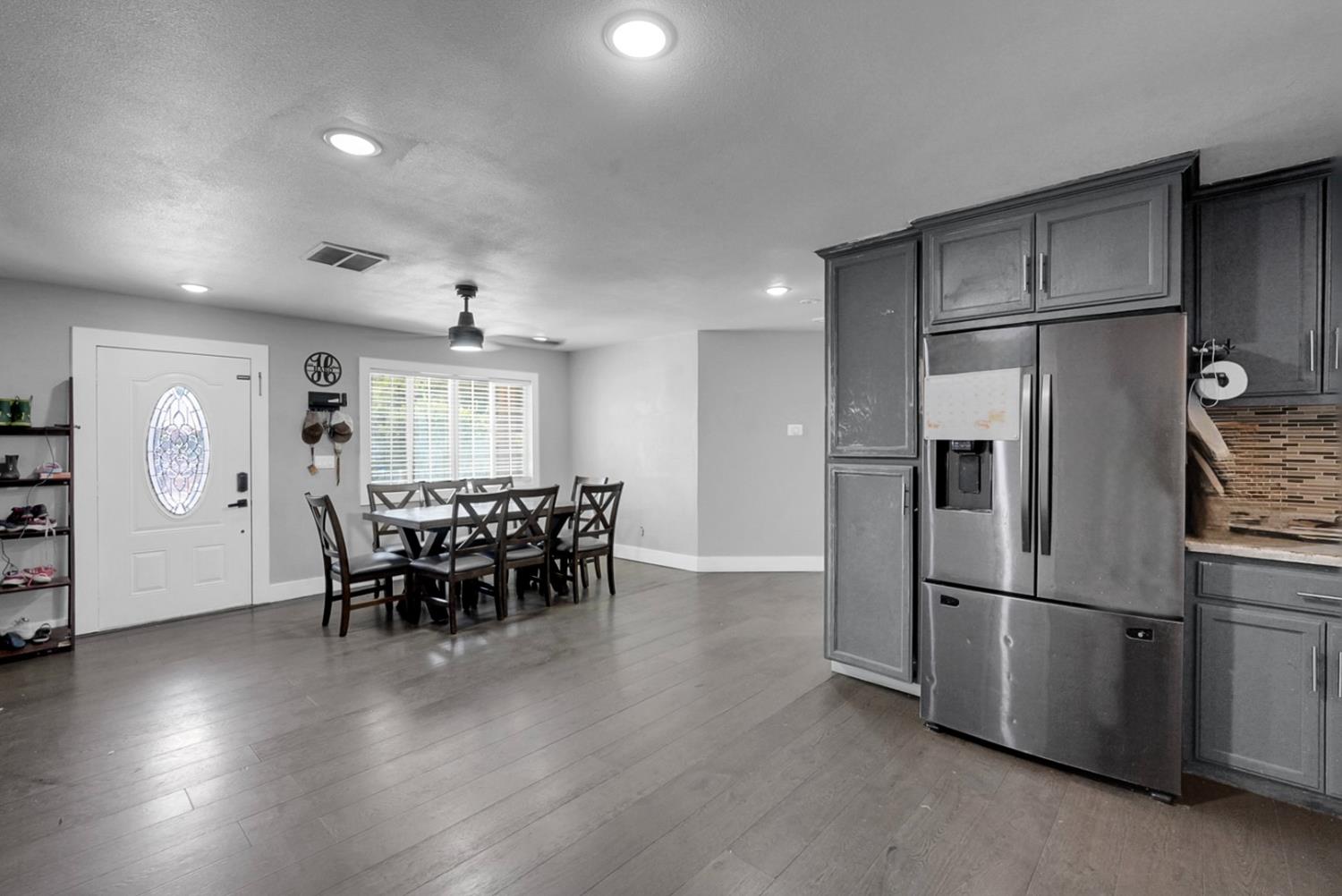 12821 Main St, Waterford, CA 95386