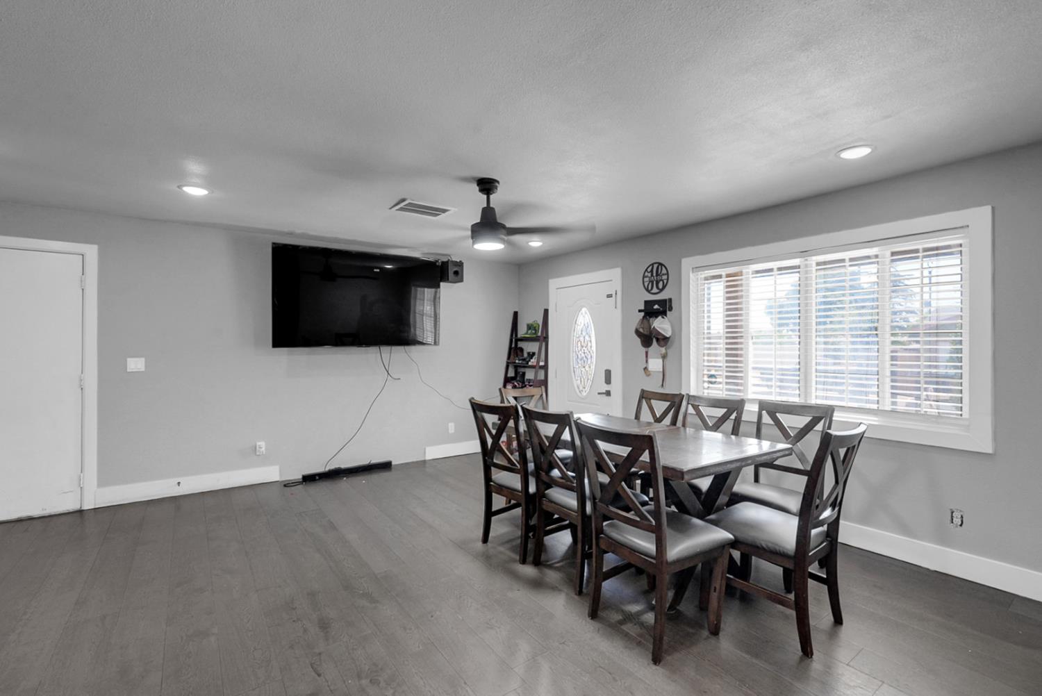 12821 Main St, Waterford, CA 95386