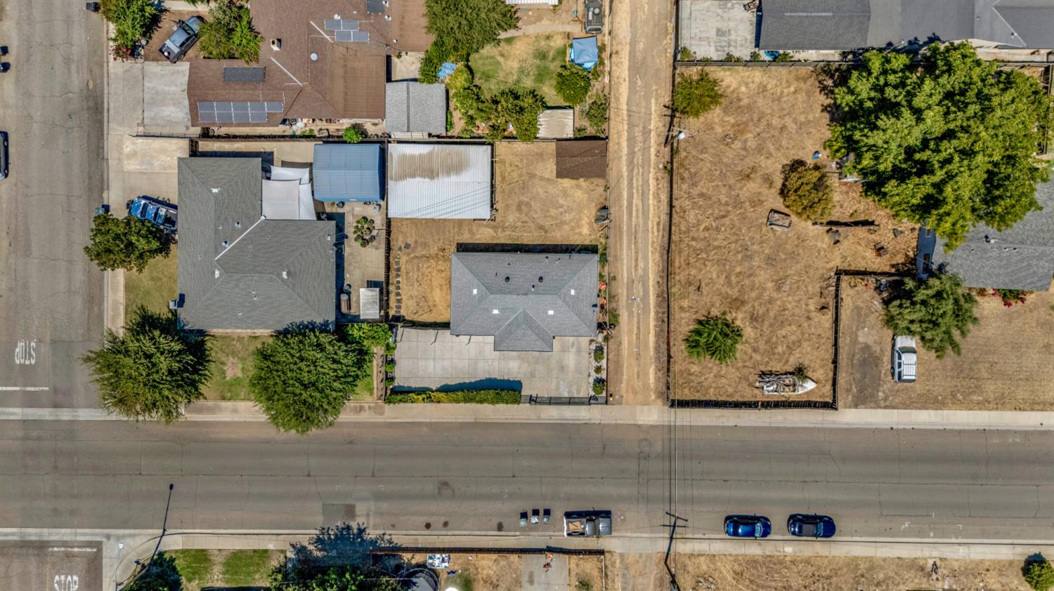 12821 Main St, Waterford, CA 95386