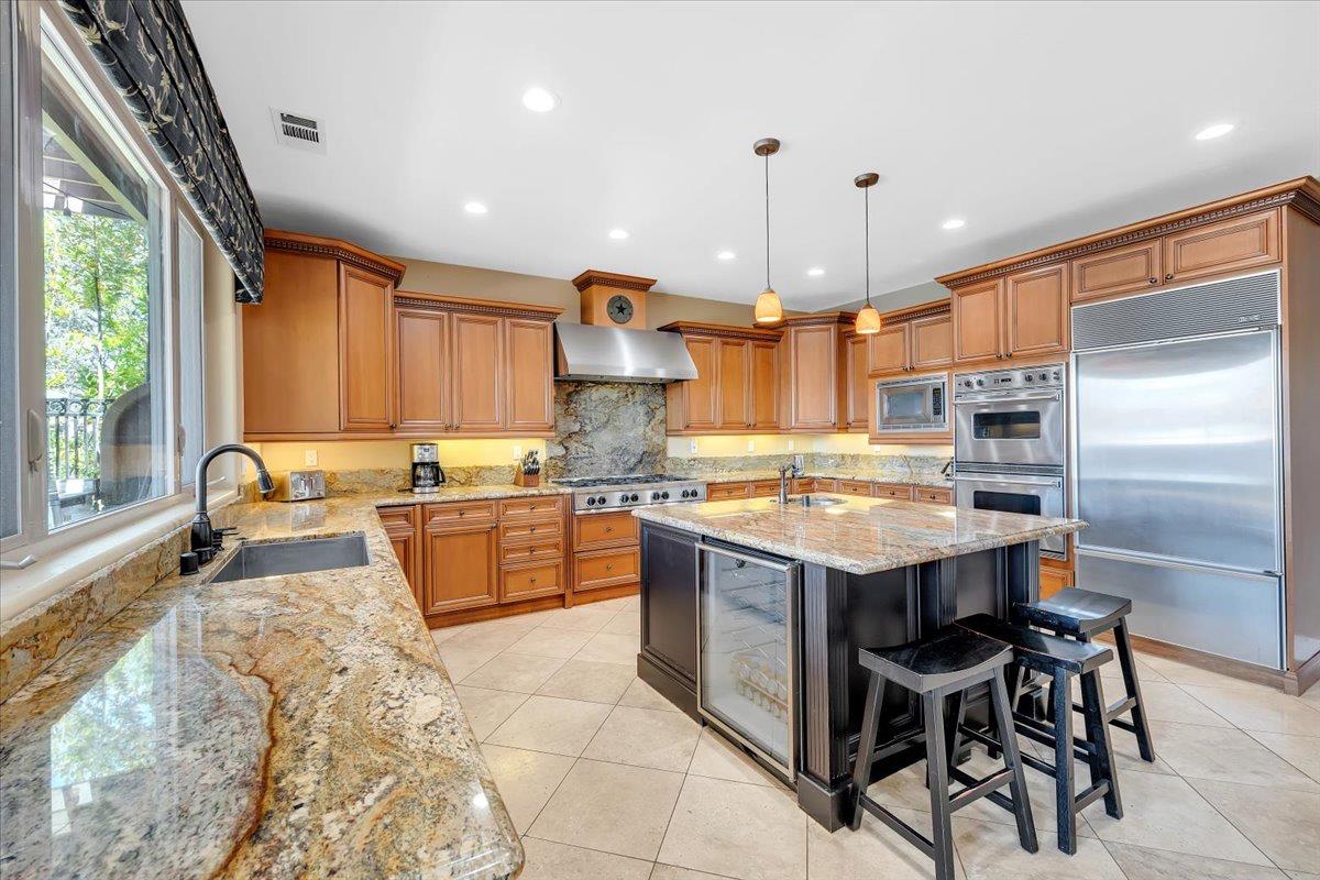 40 Sanguinetti Ct, Copperopolis, CA 95228