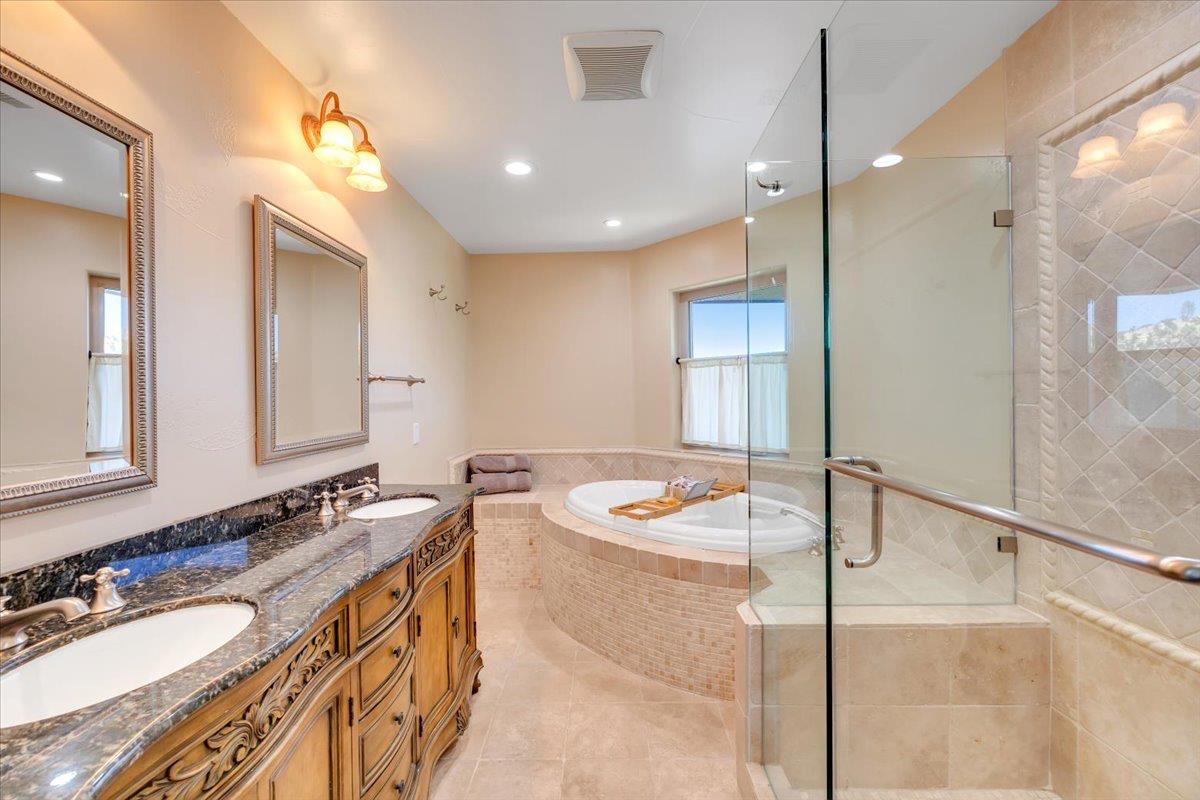 40 Sanguinetti Ct, Copperopolis, CA 95228