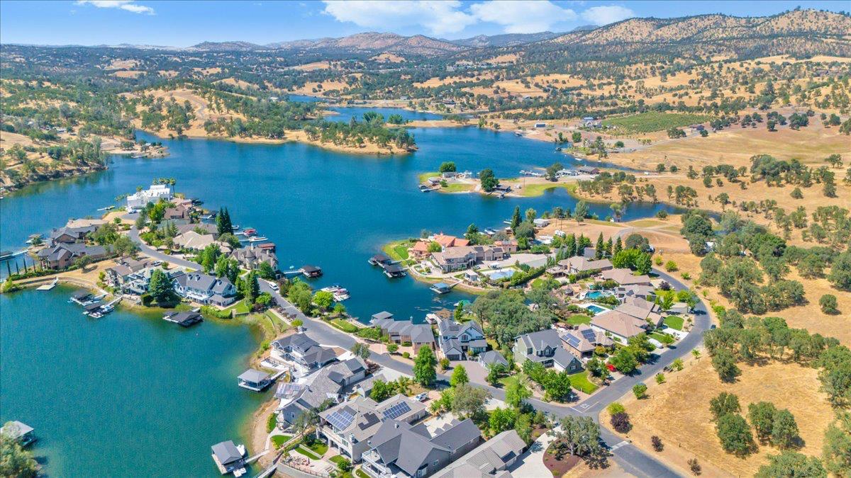 40 Sanguinetti Ct, Copperopolis, CA 95228