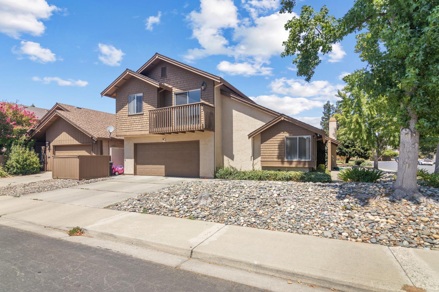 509 Phoenix Ave, Modesto, CA 95354