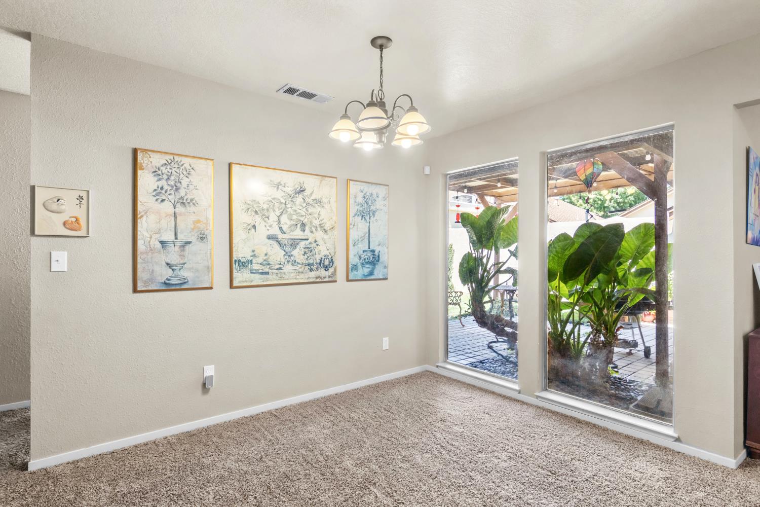 509 Phoenix Ave, Modesto, CA 95354