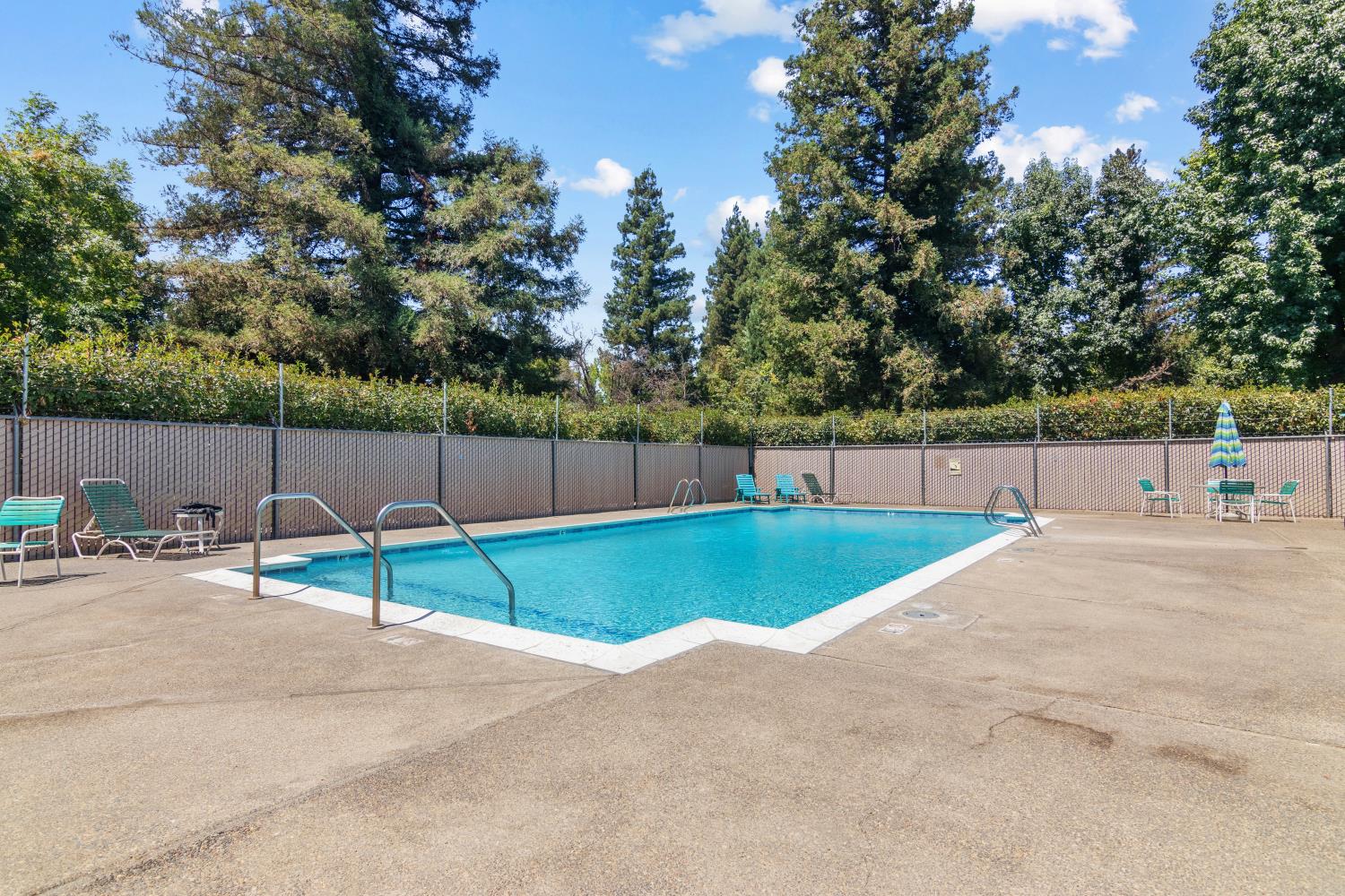 509 Phoenix Ave, Modesto, CA 95354