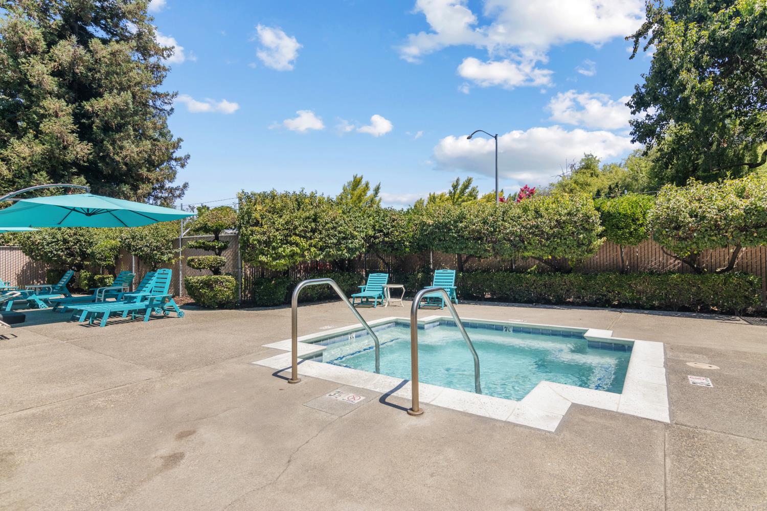 509 Phoenix Ave, Modesto, CA 95354