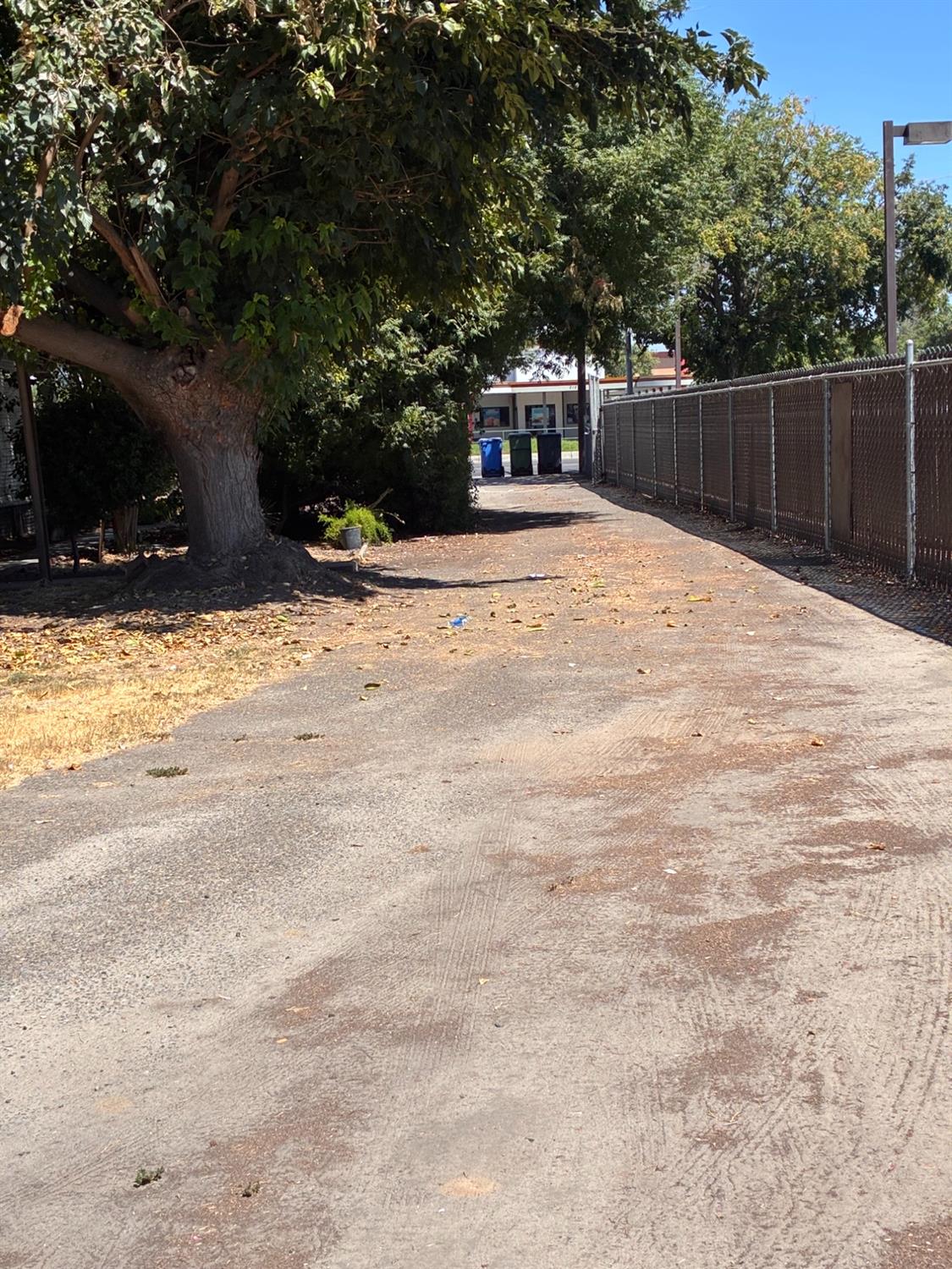 2100 W Main, Turlock, CA 95380