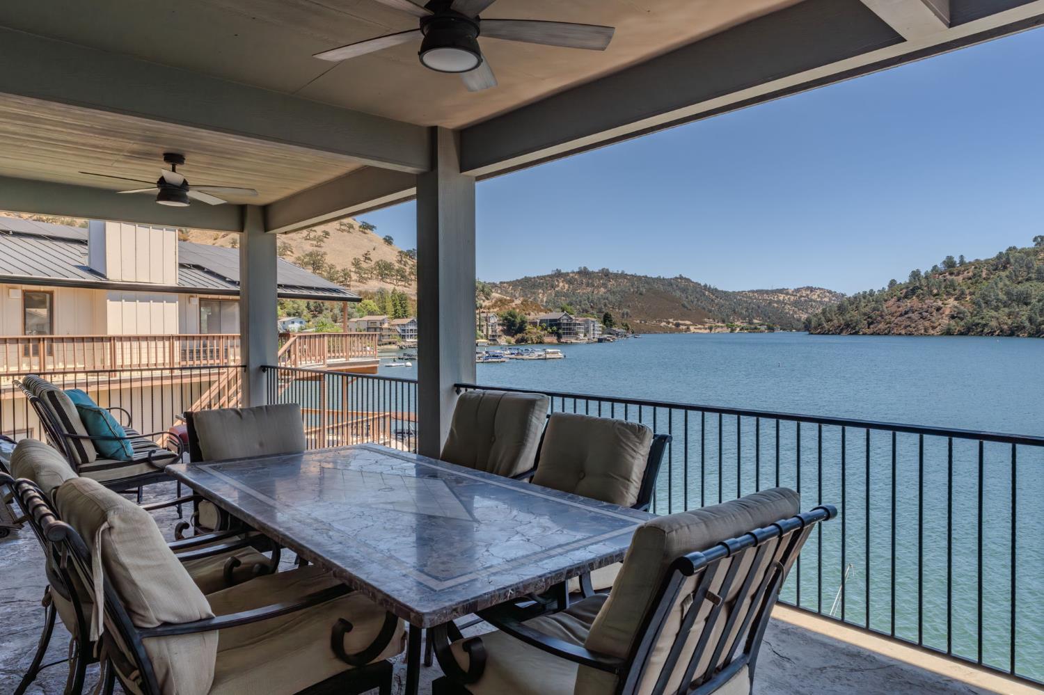815 Sandy Bar Dr, Copperopolis, CA 95228