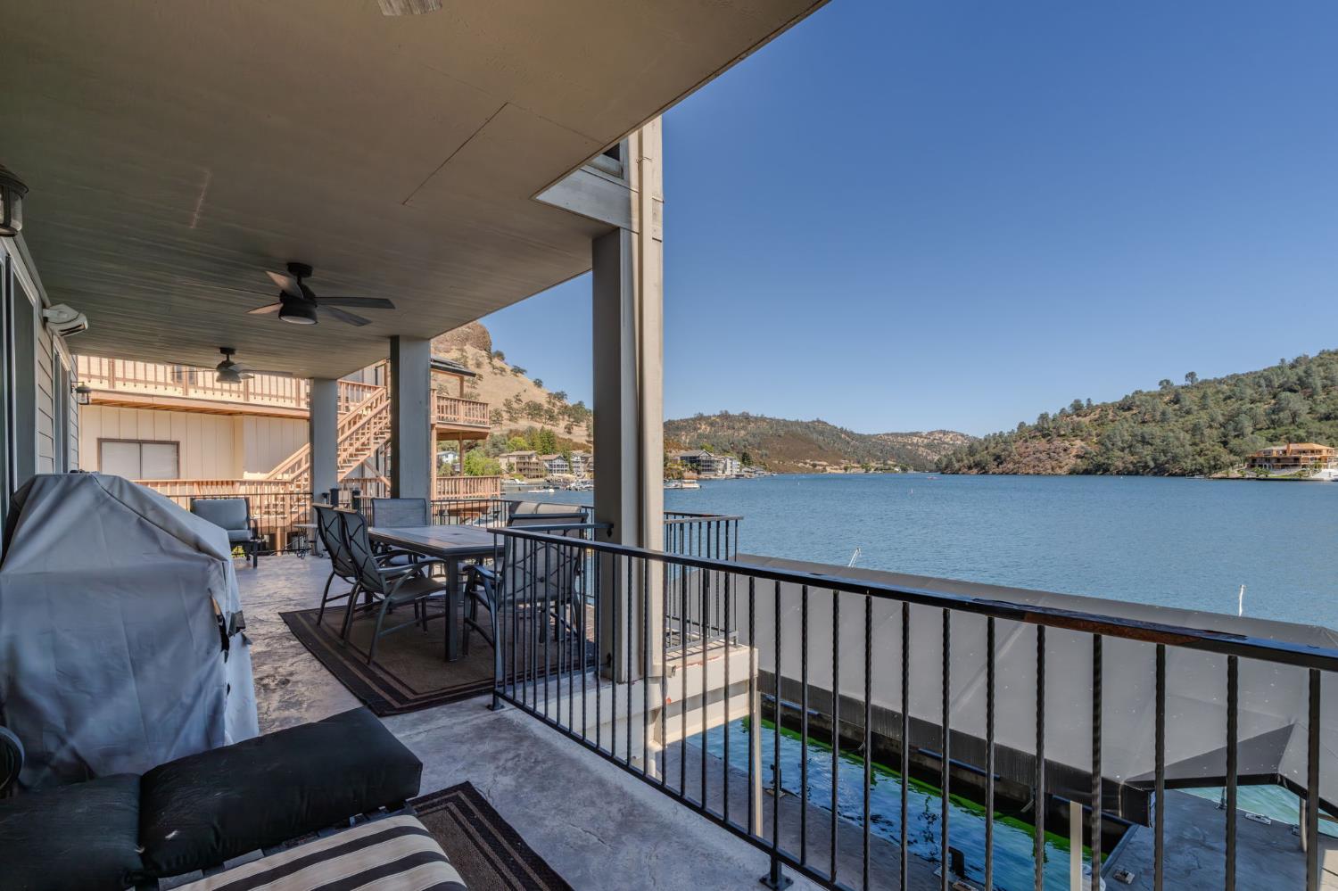 815 Sandy Bar Dr, Copperopolis, CA 95228