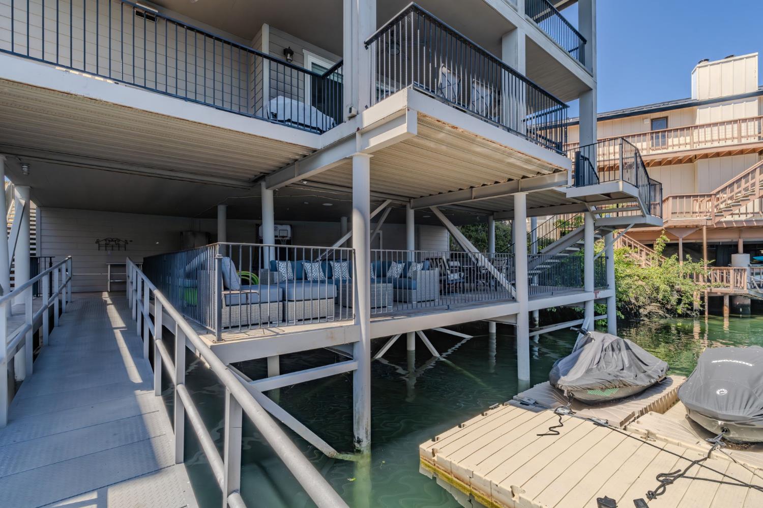 815 Sandy Bar Dr, Copperopolis, CA 95228