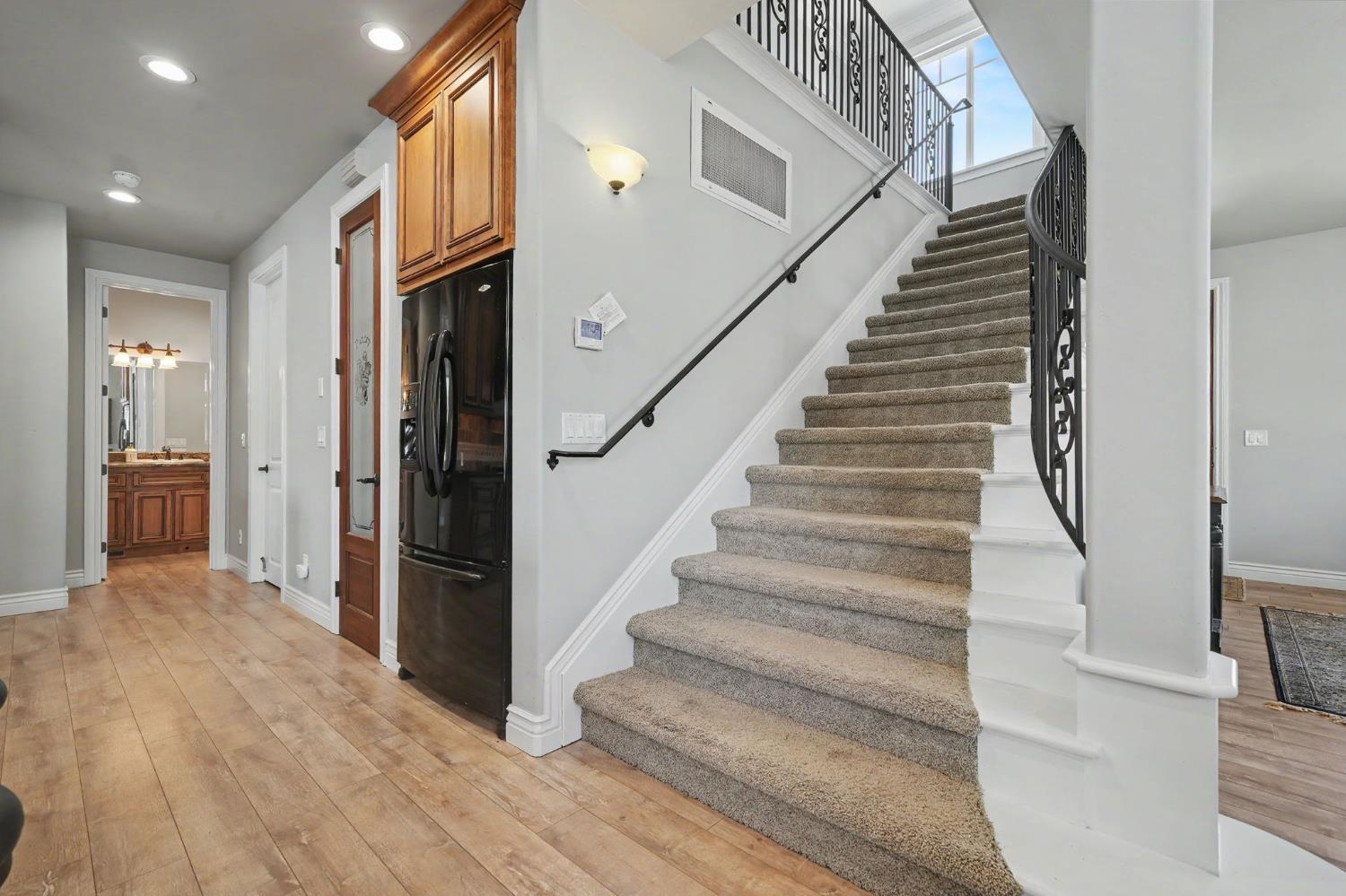 815 Sandy Bar Dr, Copperopolis, CA 95228