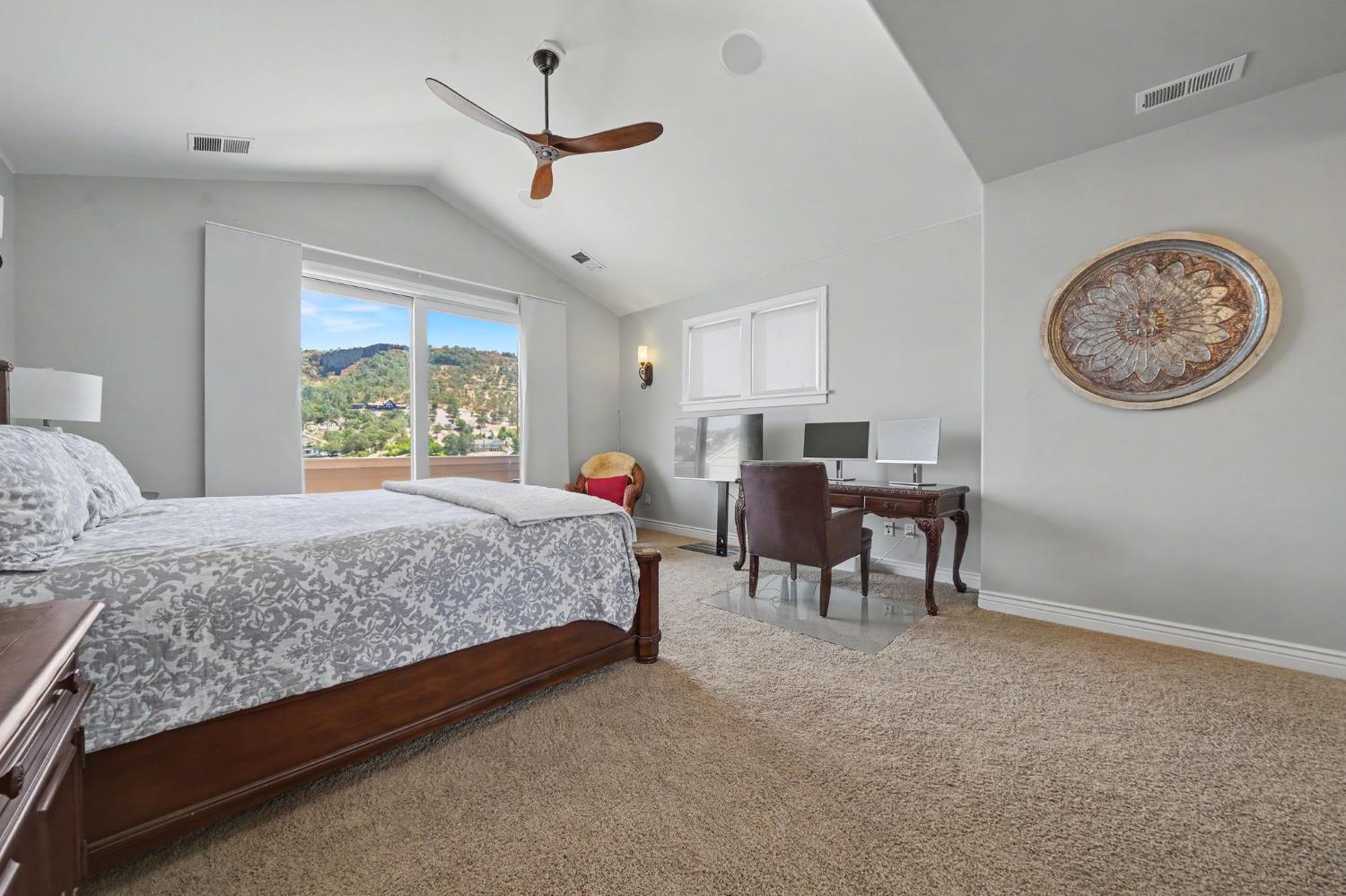 815 Sandy Bar Dr, Copperopolis, CA 95228