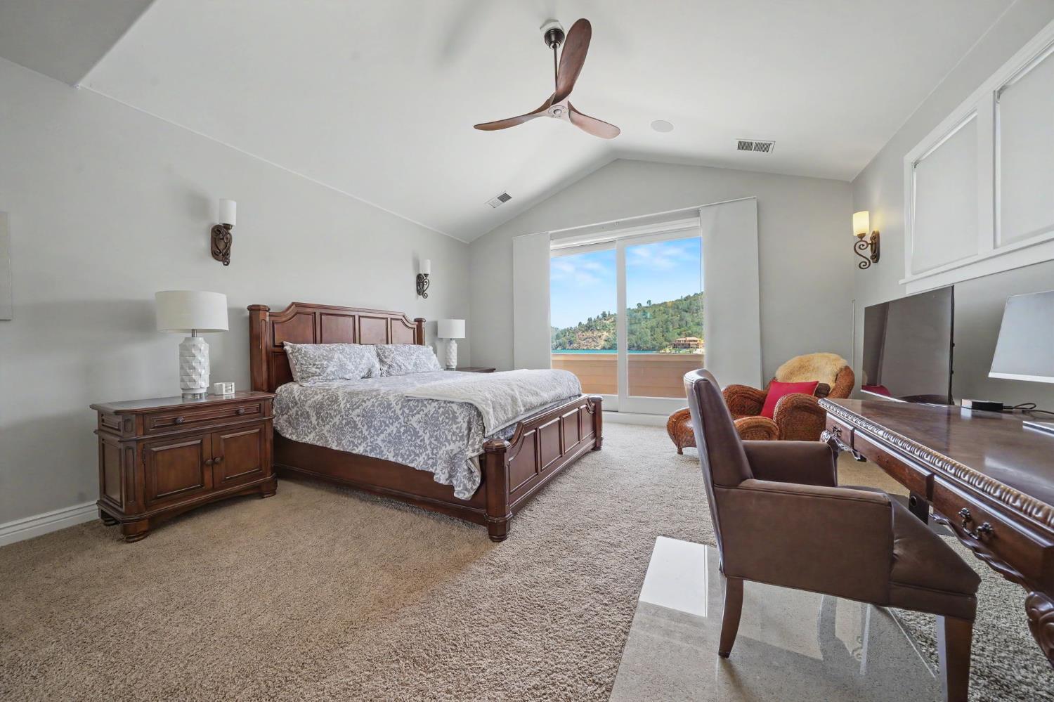 815 Sandy Bar Dr, Copperopolis, CA 95228