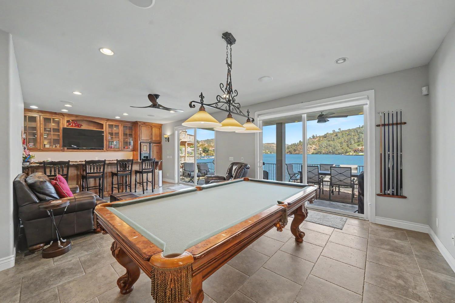 815 Sandy Bar Dr, Copperopolis, CA 95228