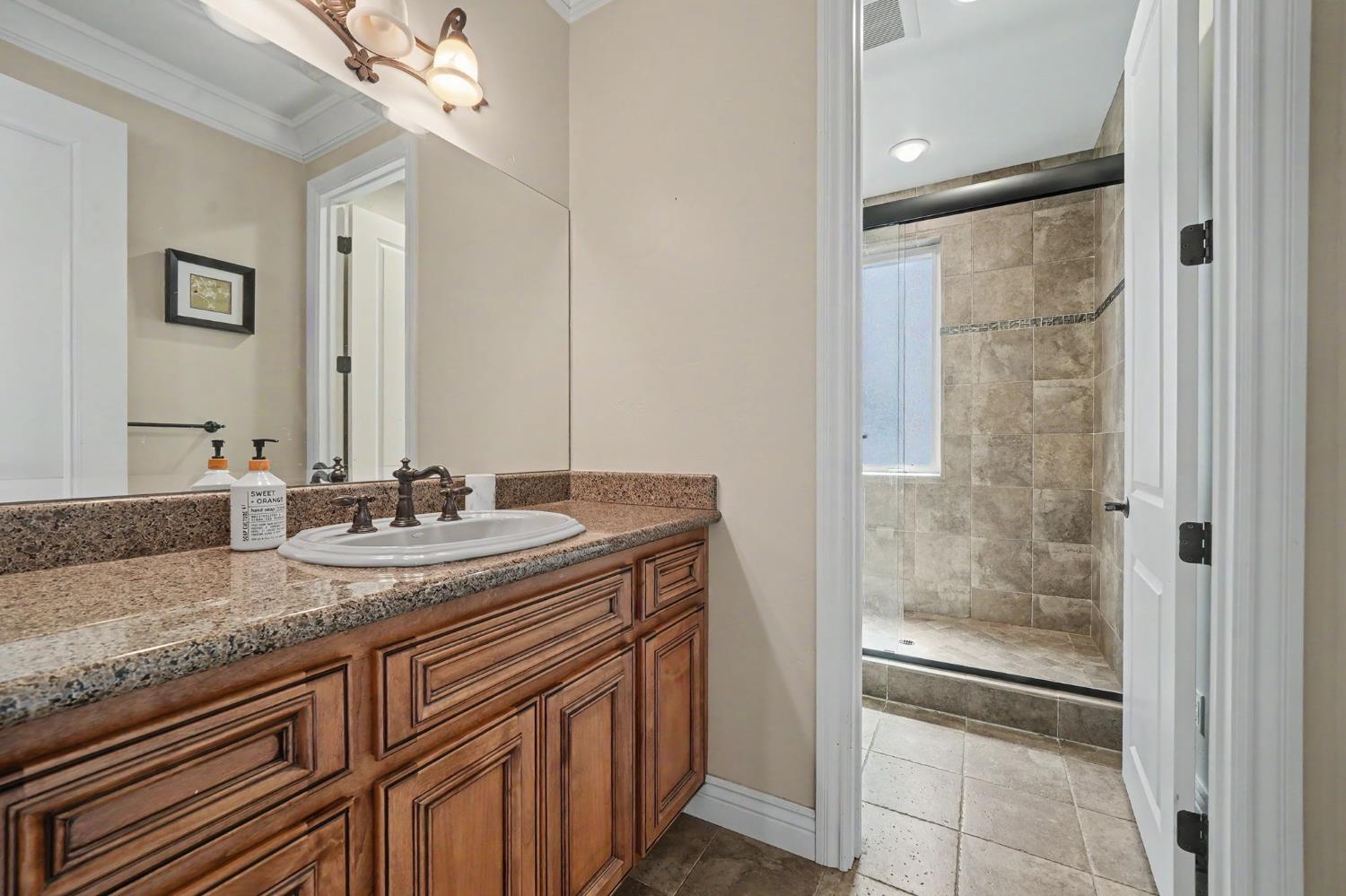 815 Sandy Bar Dr, Copperopolis, CA 95228