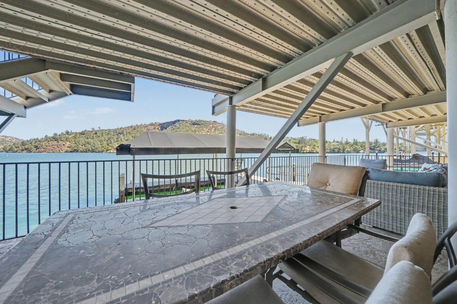815 Sandy Bar Dr, Copperopolis, CA 95228