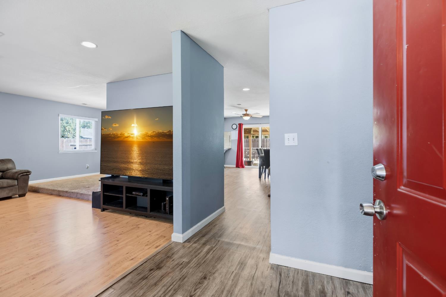 812 Sylvan Meadows Dr, Modesto, CA 95356
