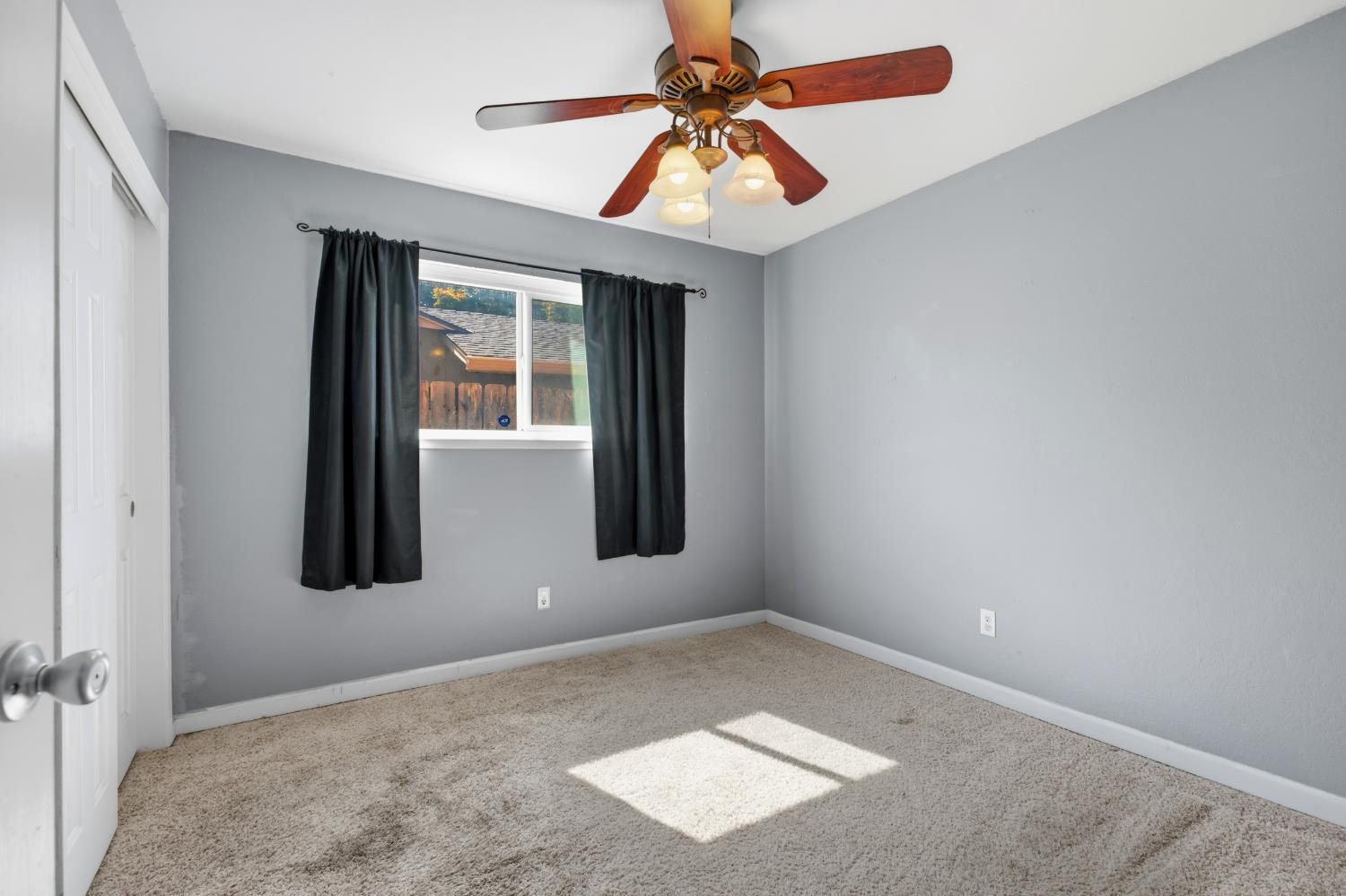 812 Sylvan Meadows Dr, Modesto, CA 95356