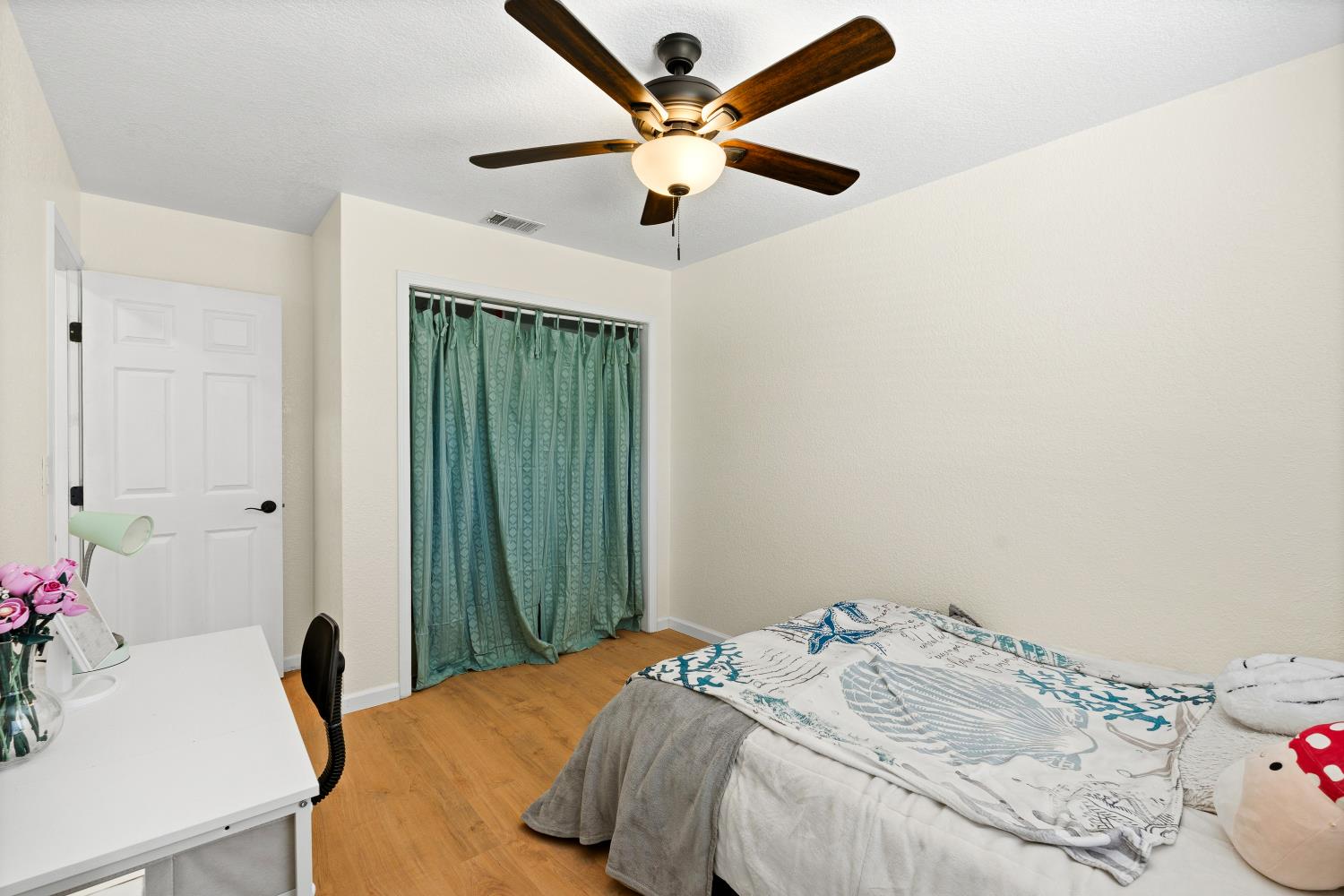 6163 Mohican Dr, Manteca, CA 95336