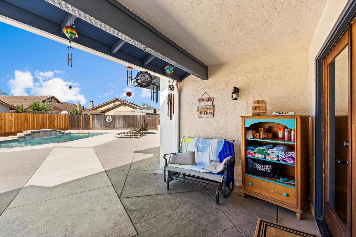 6163 Mohican Dr, Manteca, CA 95336