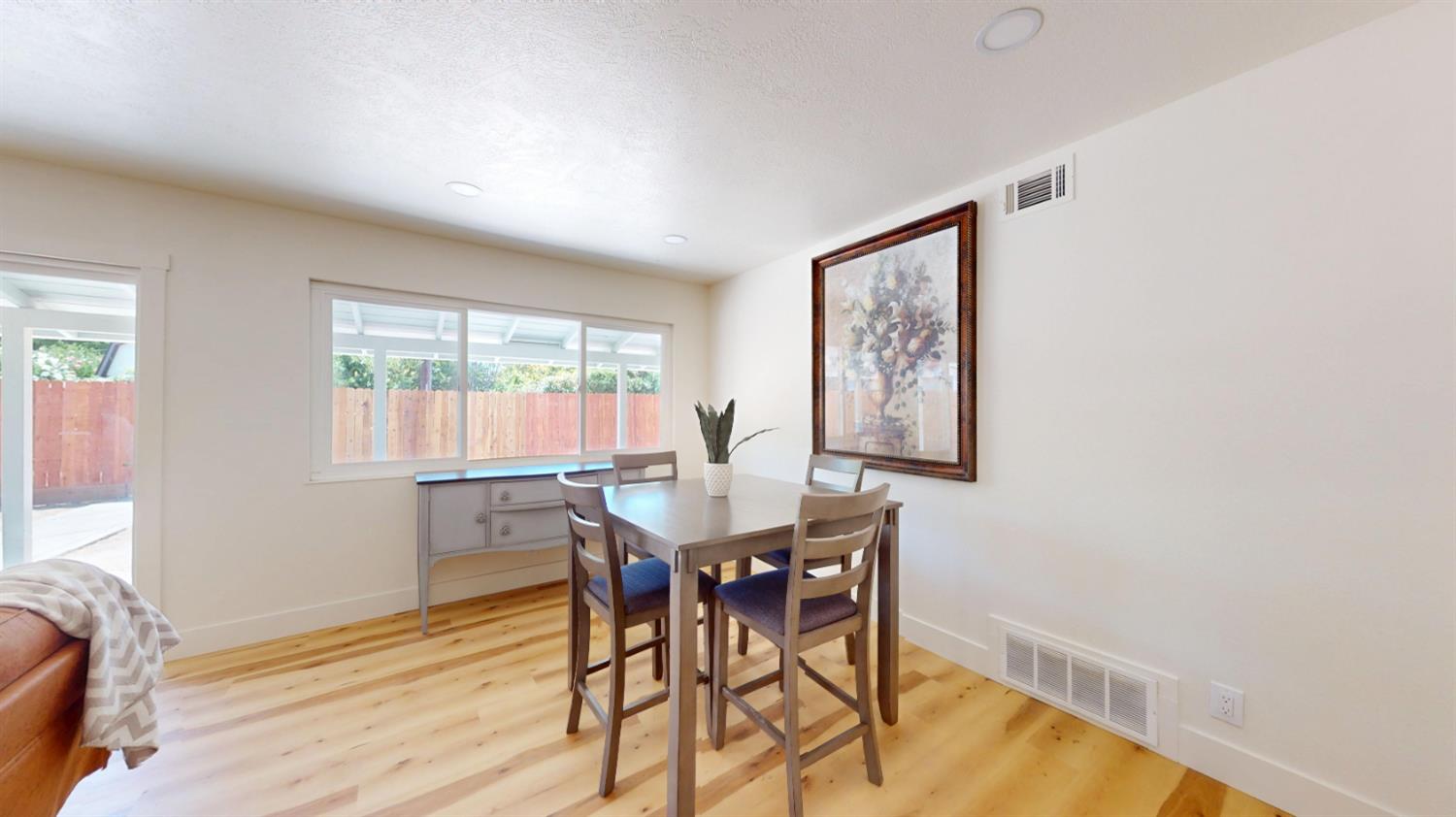 1813 Enslen Ave, Modesto, CA 95350