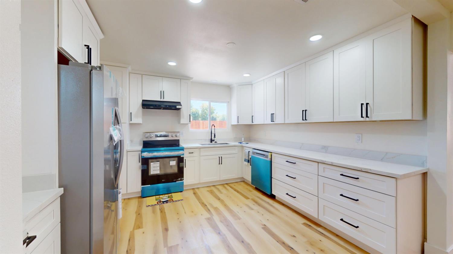 1813 Enslen Ave, Modesto, CA 95350