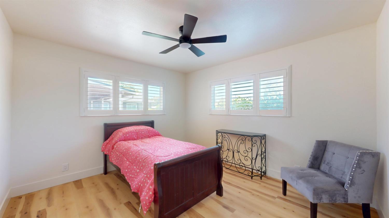 1813 Enslen Ave, Modesto, CA 95350