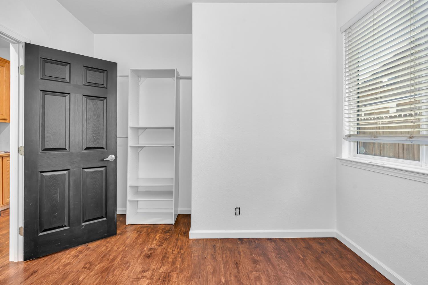 2078 Venezia St, Los Banos, CA 93635