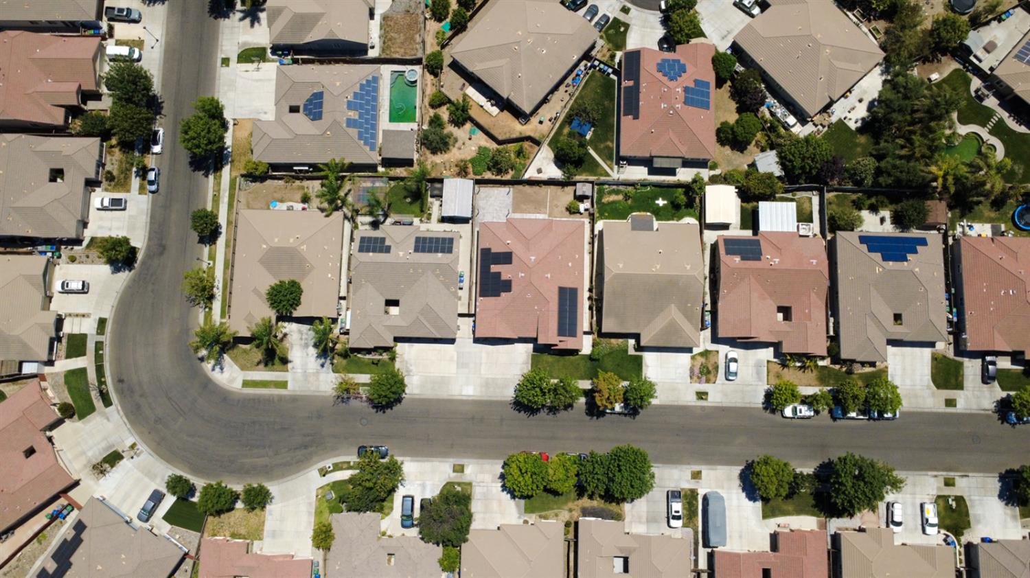 2078 Venezia St, Los Banos, CA 93635