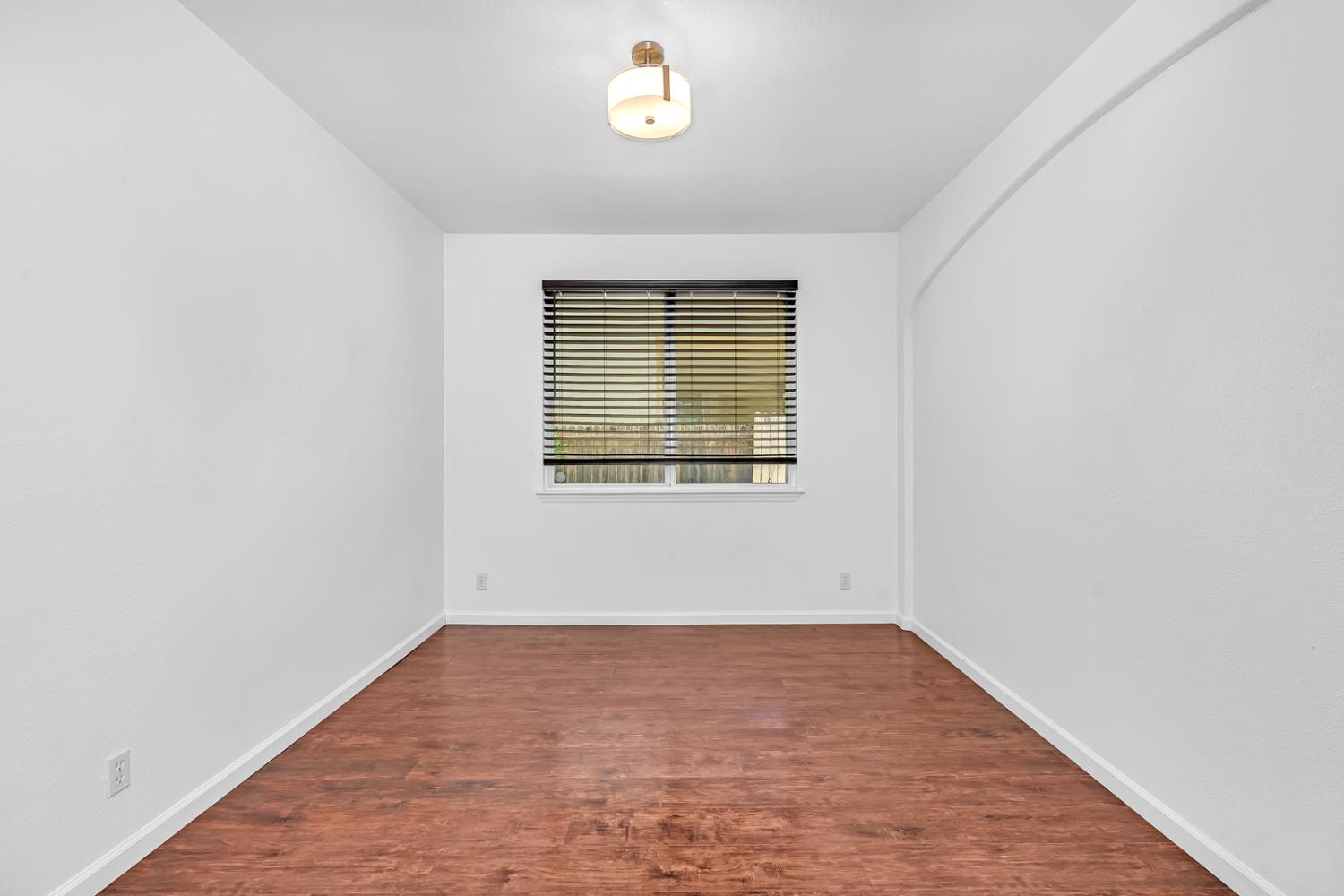 2078 Venezia St, Los Banos, CA 93635