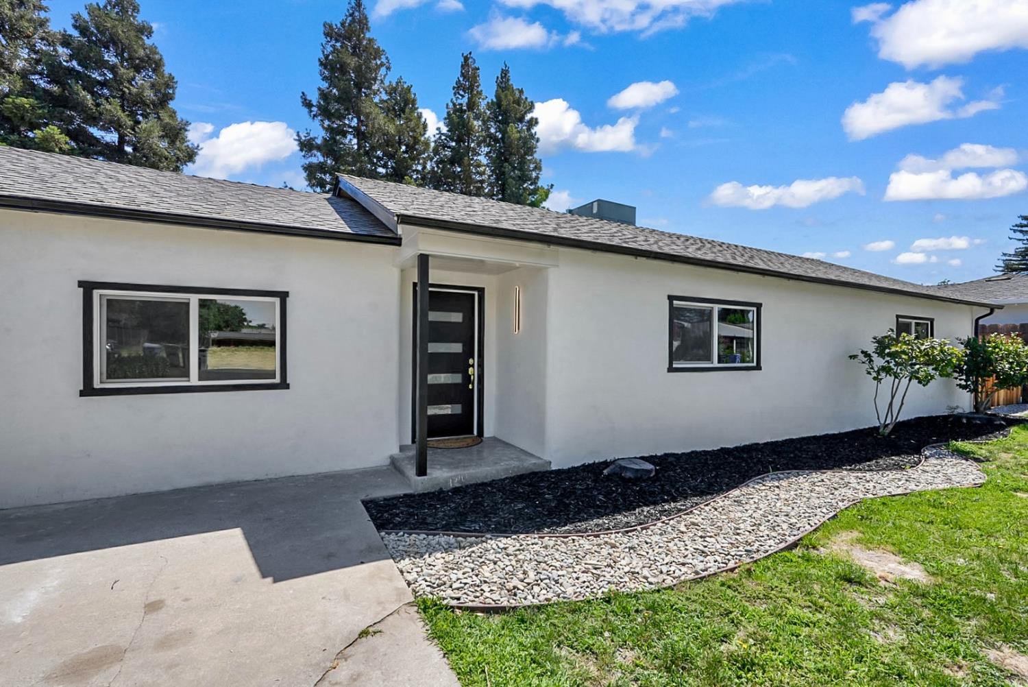 1424 La Salle Dr, Turlock, CA 95382
