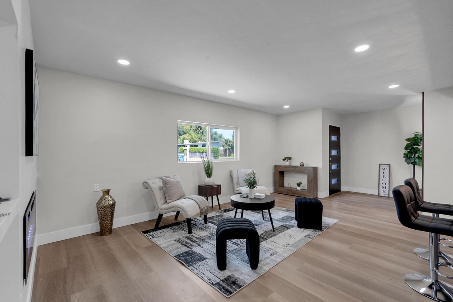 1424 La Salle Dr, Turlock, CA 95382