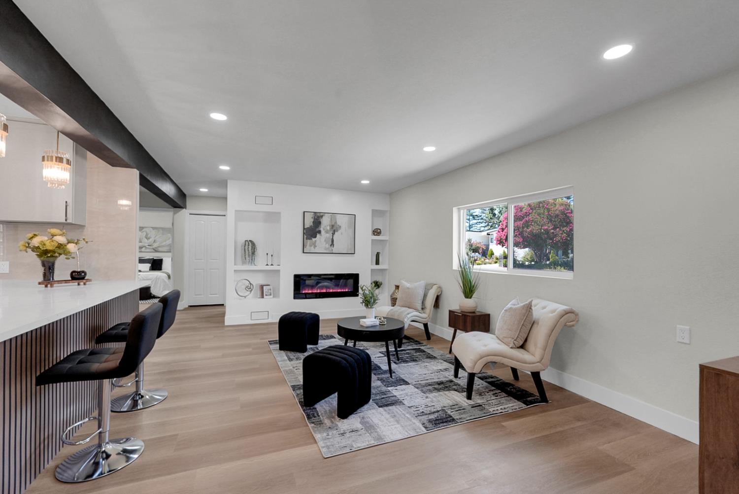 1424 La Salle Dr, Turlock, CA 95382