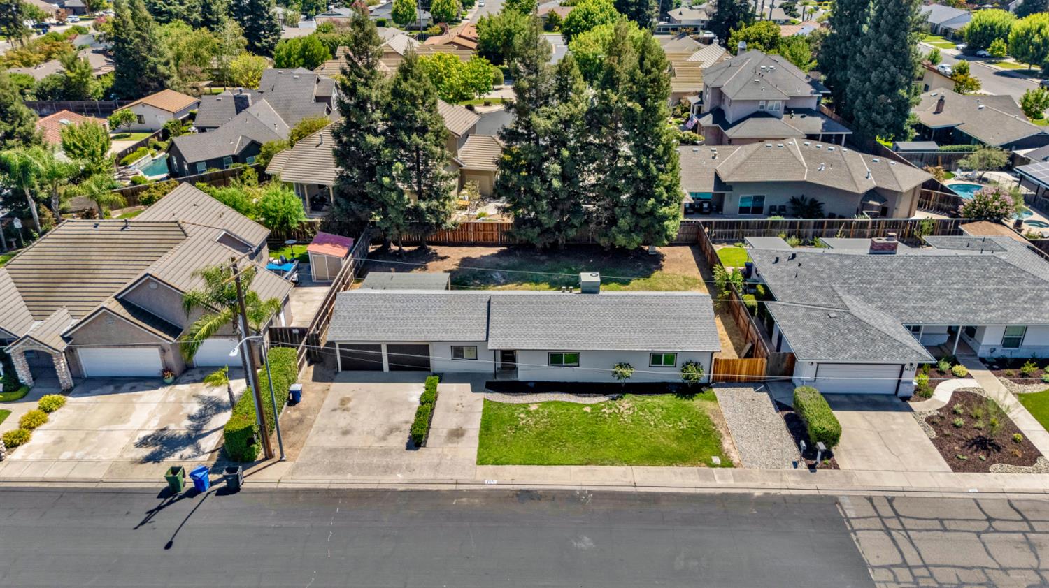 1424 La Salle Dr, Turlock, CA 95382