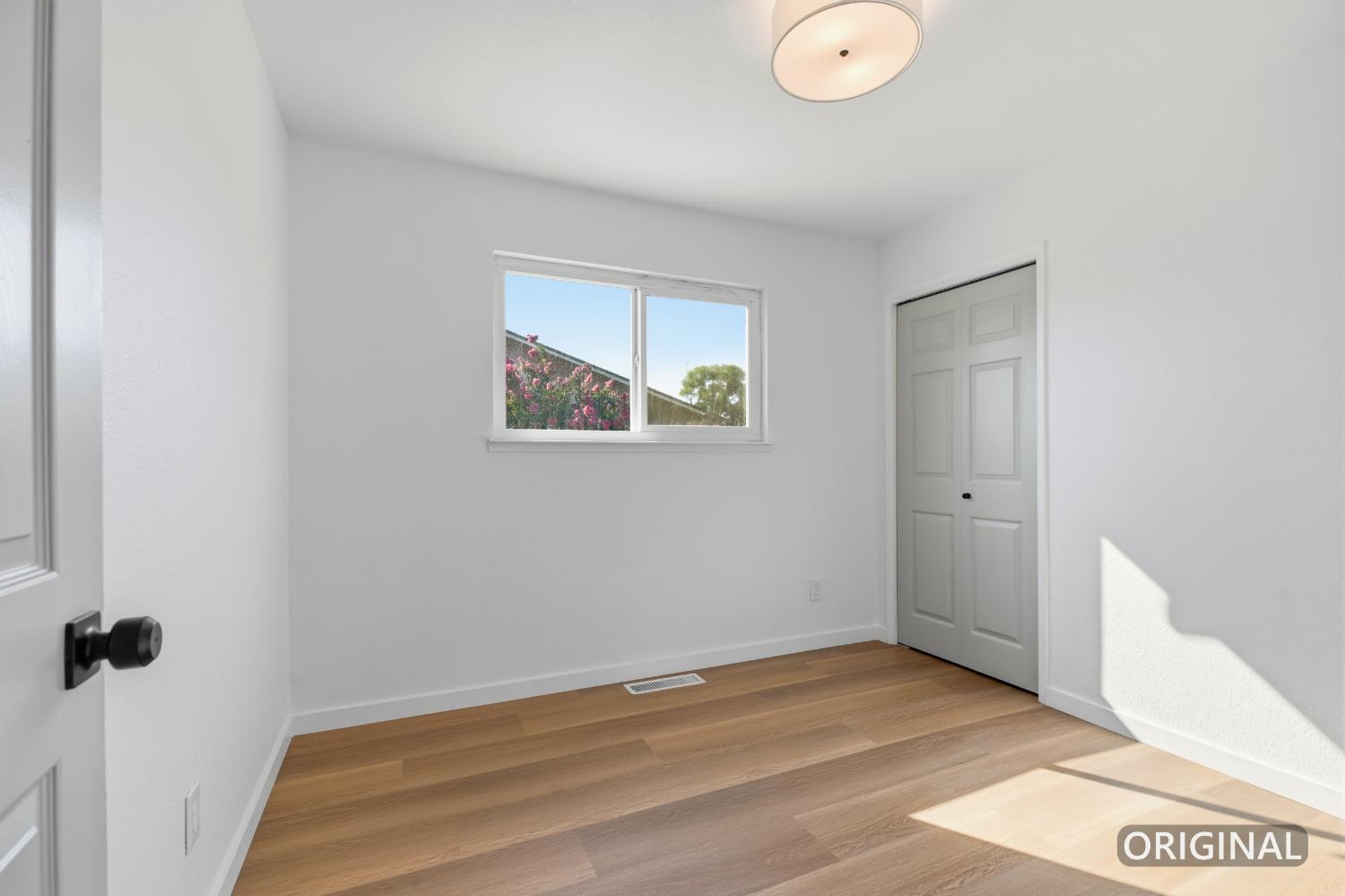 13510 Bentley St, Waterford, CA 95386