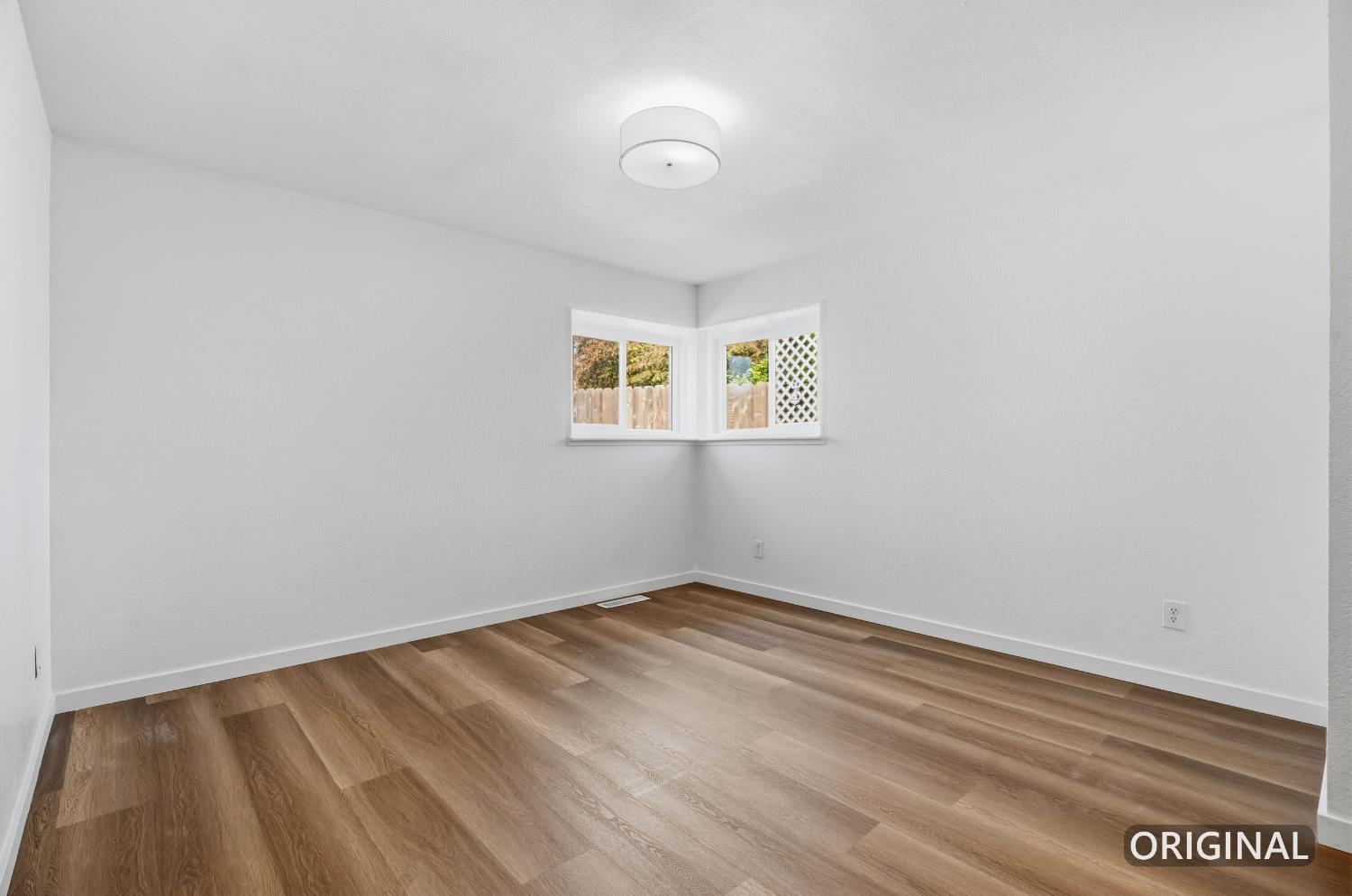 13510 Bentley St, Waterford, CA 95386